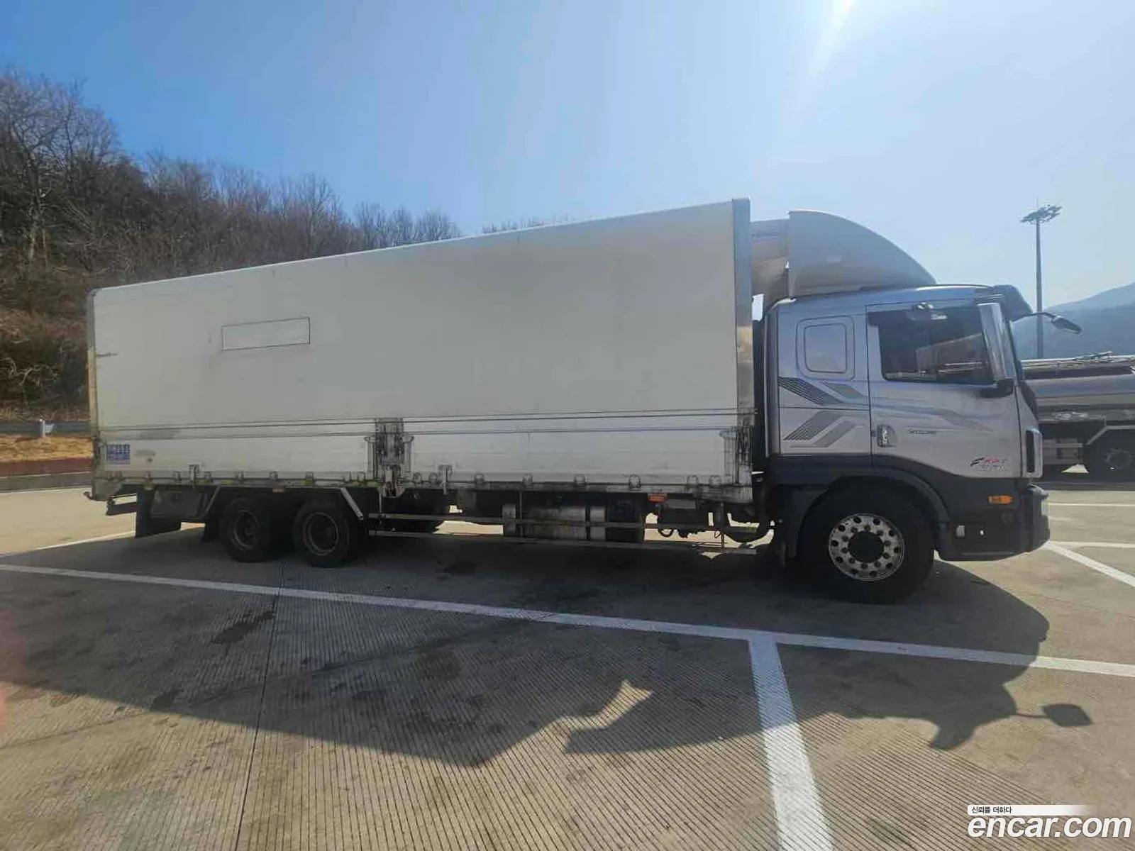 Prima Medium Truck Refrigeration Wing 45 Ton Ultra - фотография 3513802