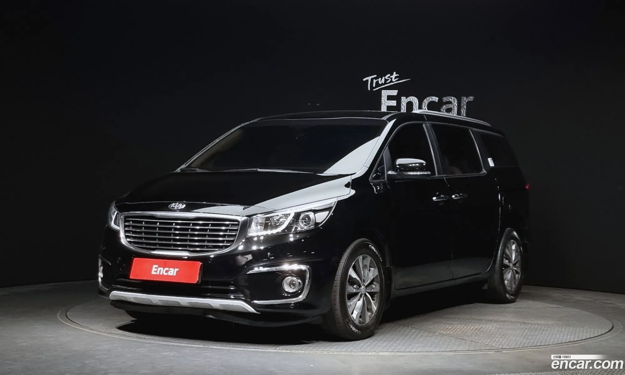 All New Carnival 9 -Seater Luxury - фотография 15172221
