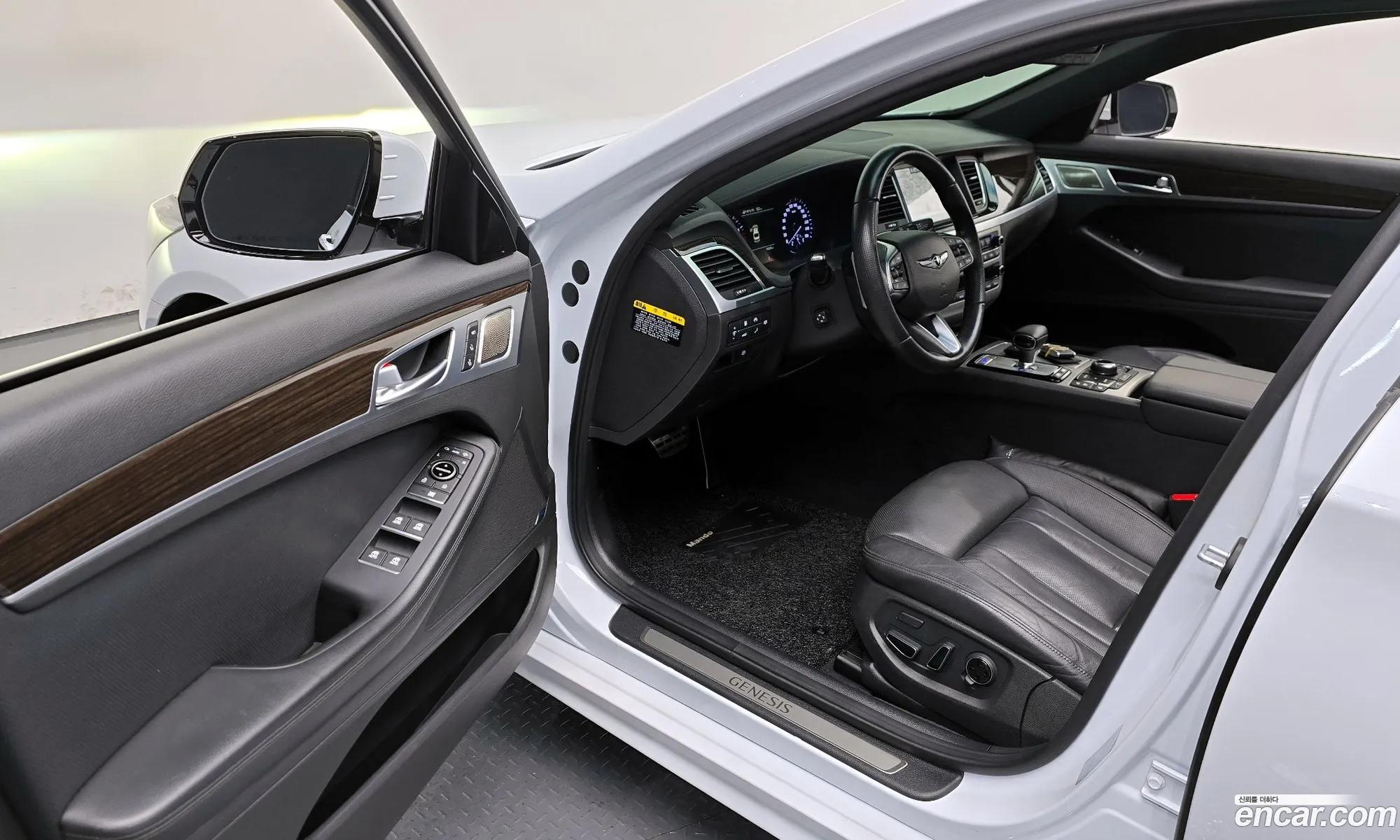 Korex Auto Trade - фотография 12697359