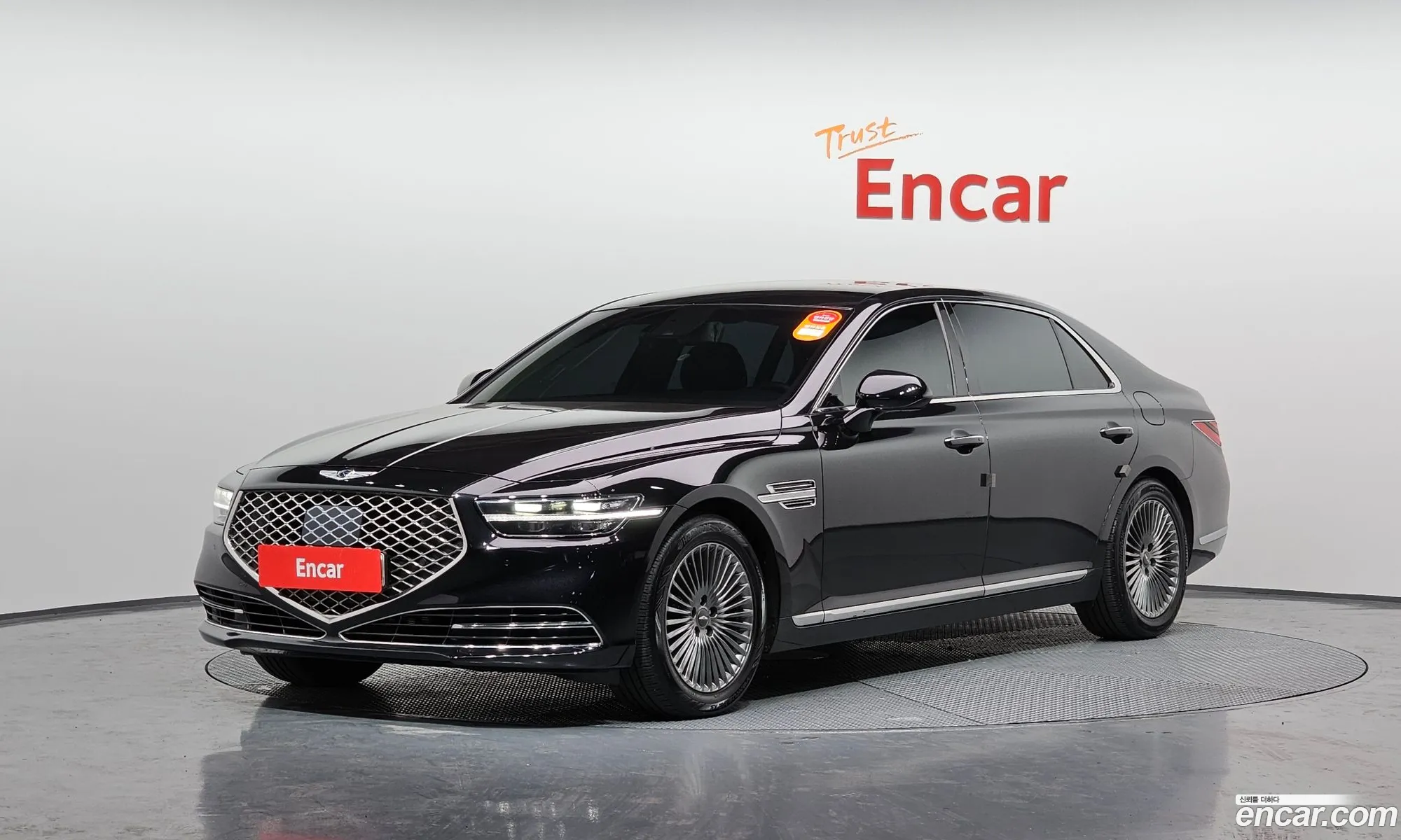 G90 38 Awd Luxury - фотография 12668731
