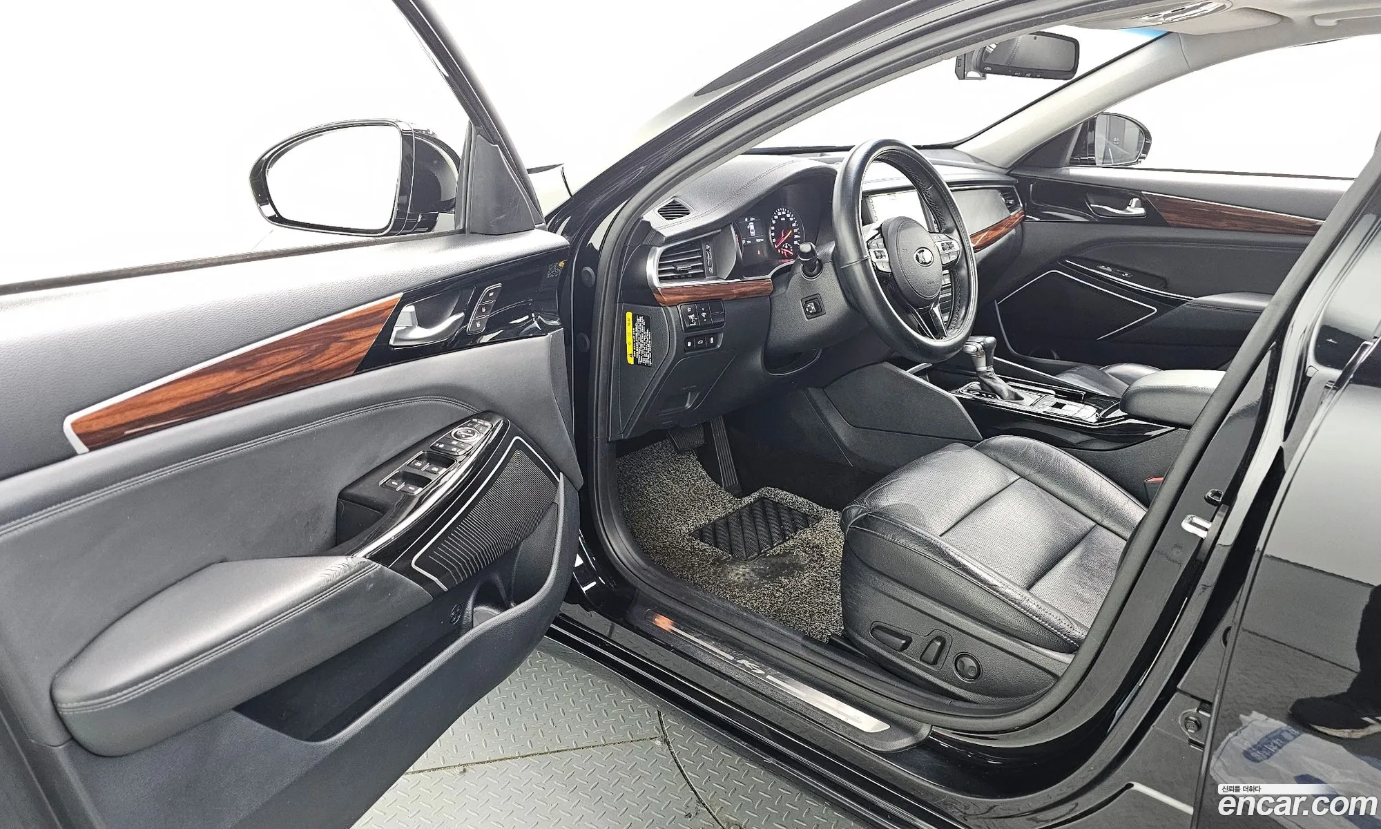 Korex Auto Trade - фотография 15613855