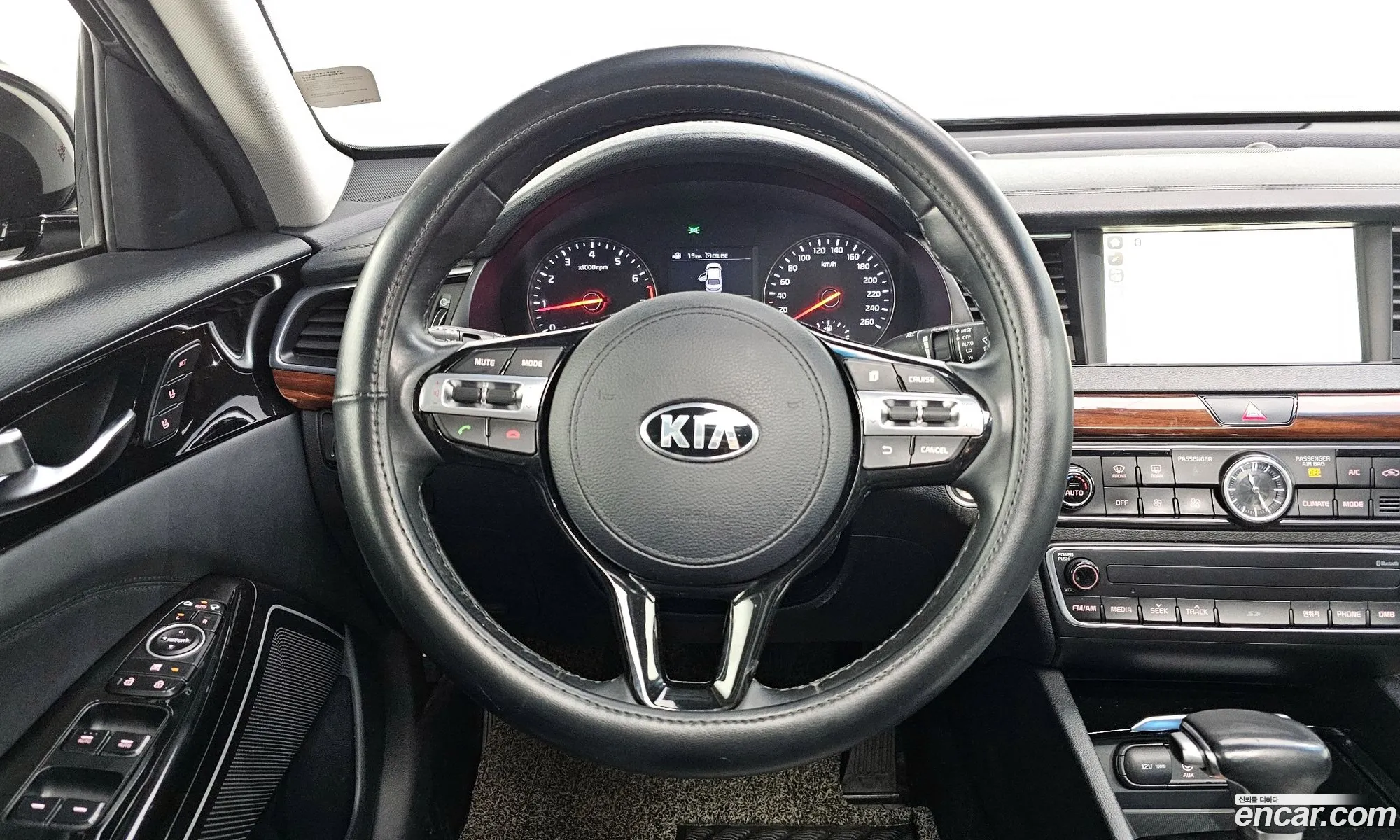 Korex Auto Trade - фотография 15613852