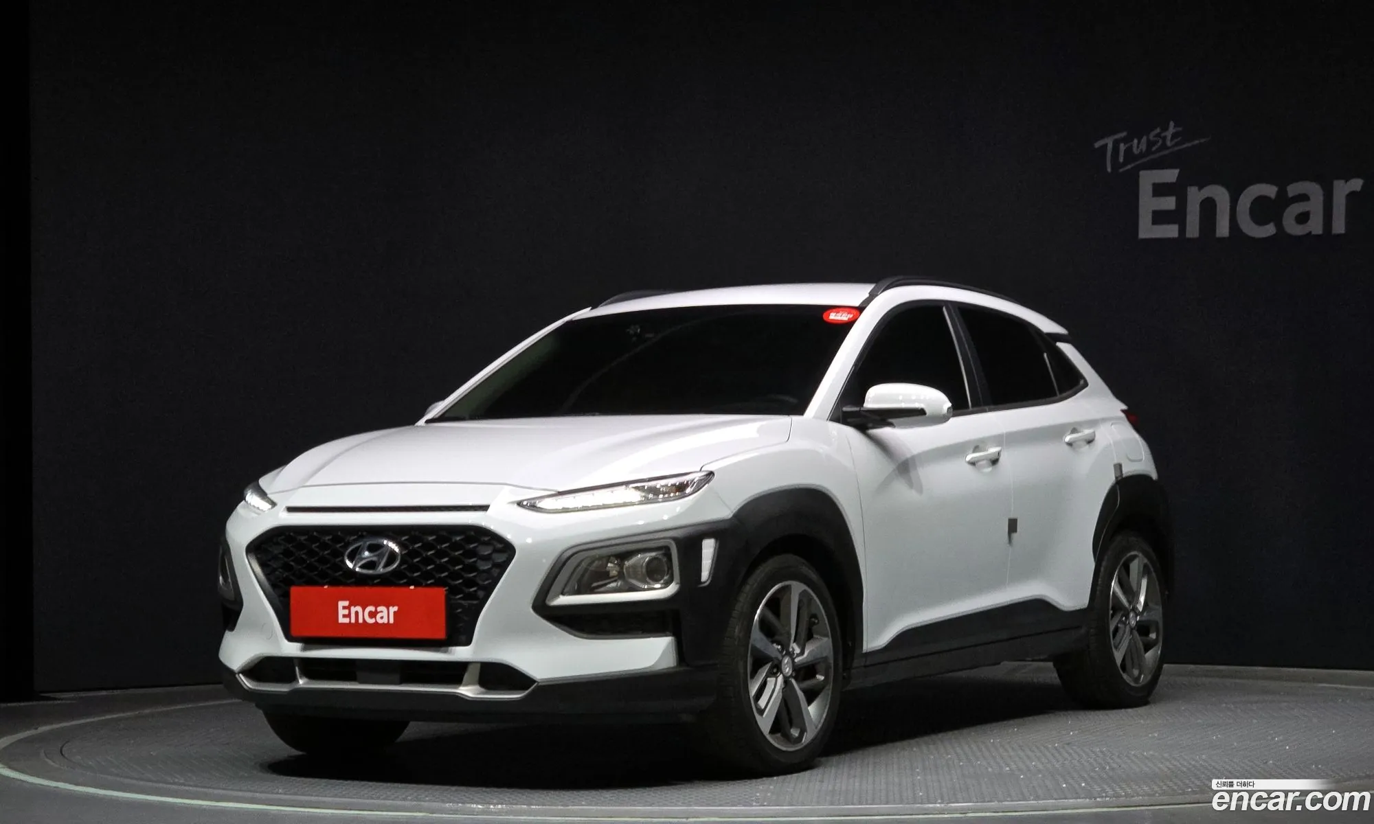 Kona 16 Turbo 2Wd Modern Pop - фотография 11767746