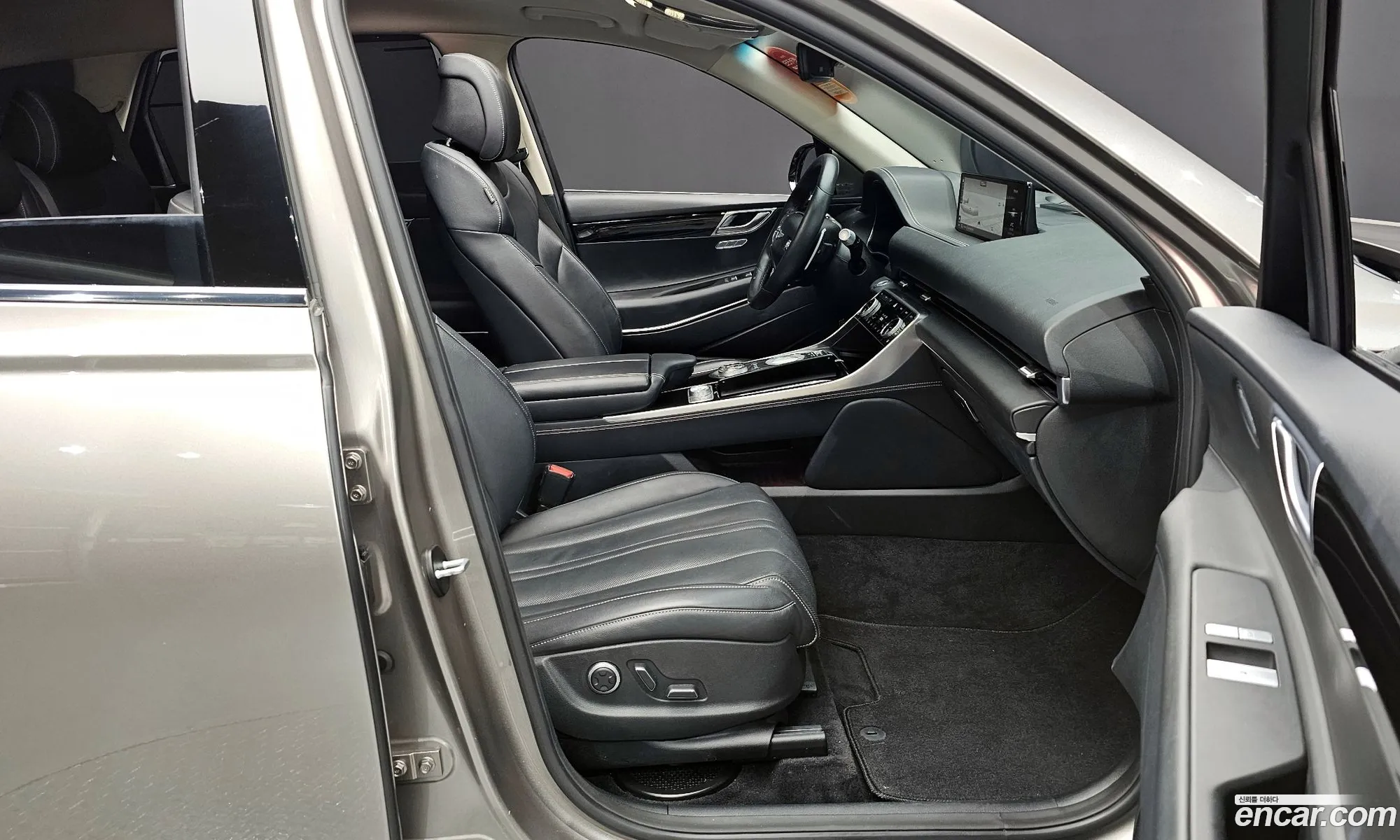 Korex Auto Trade - фотография 12926407