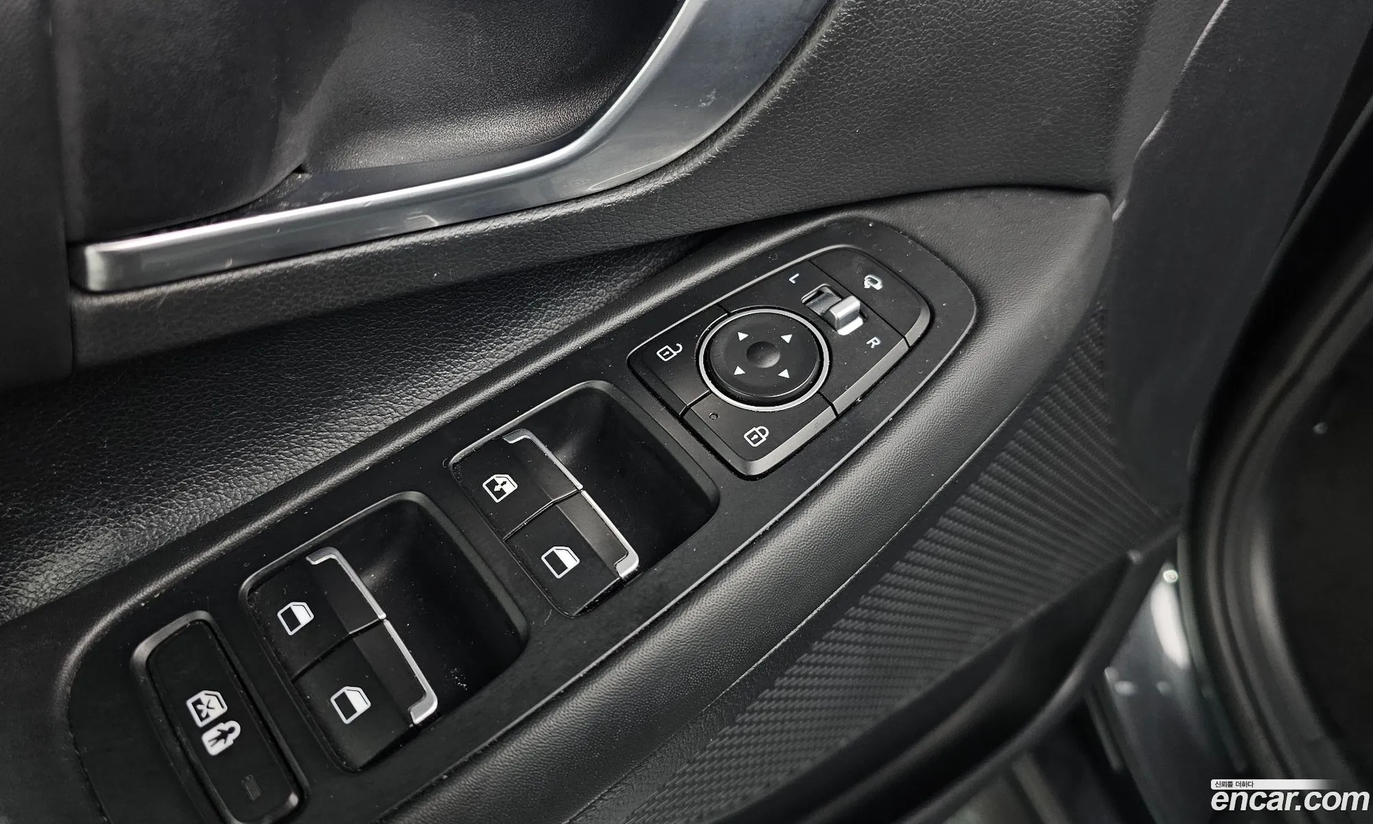 Sonata Hybrid Dn8 Premium - фотография 11324576