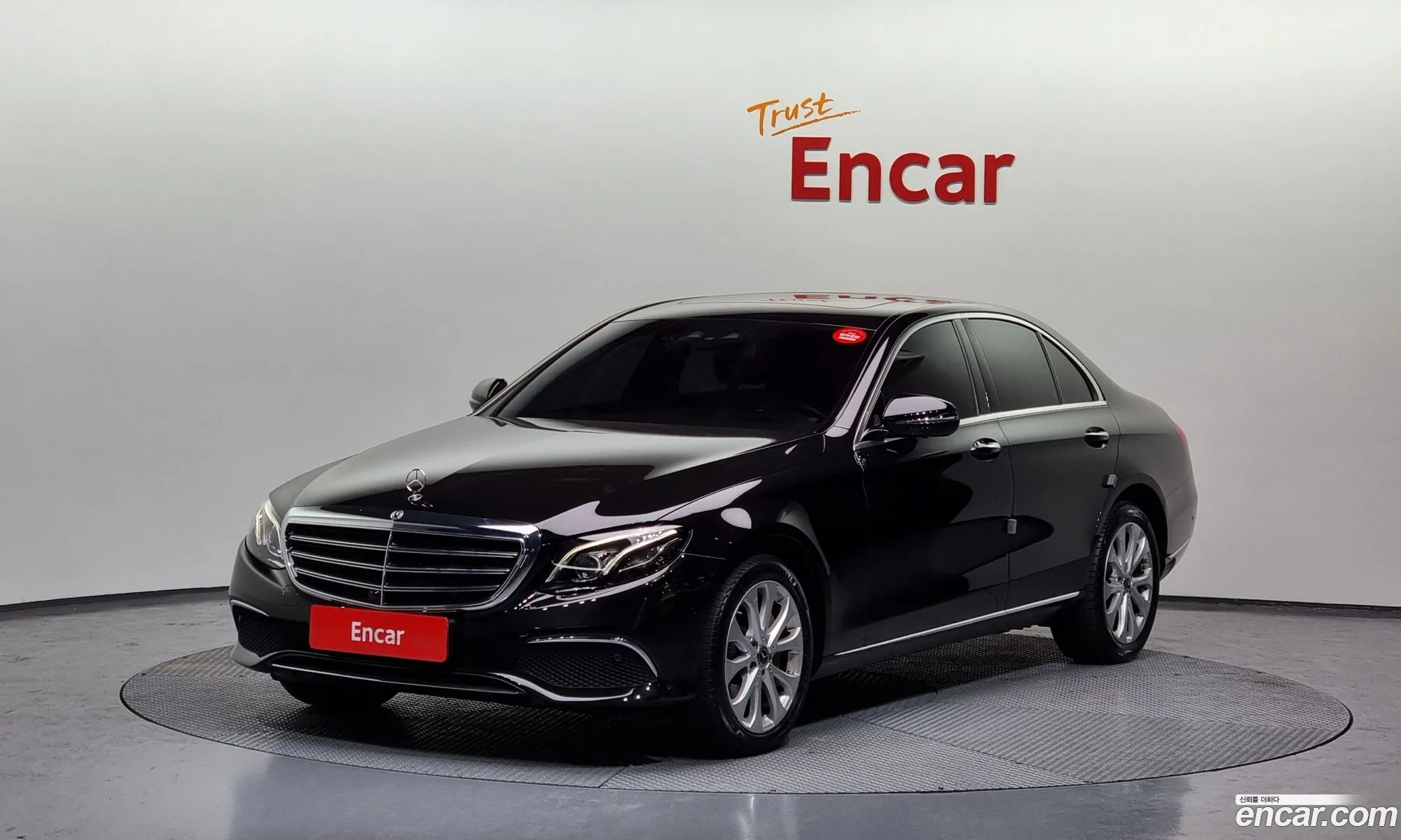 E-Class W213 E300 4Matic Exclusive - фотография 12184714