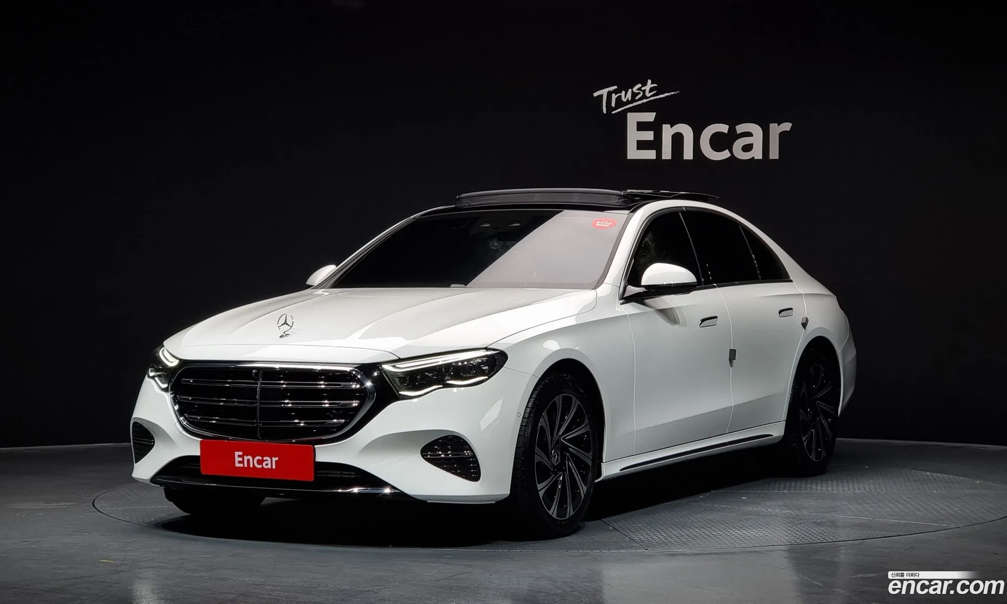 E-Class W214 E300 4Matic Exclusive - фотография 12093851