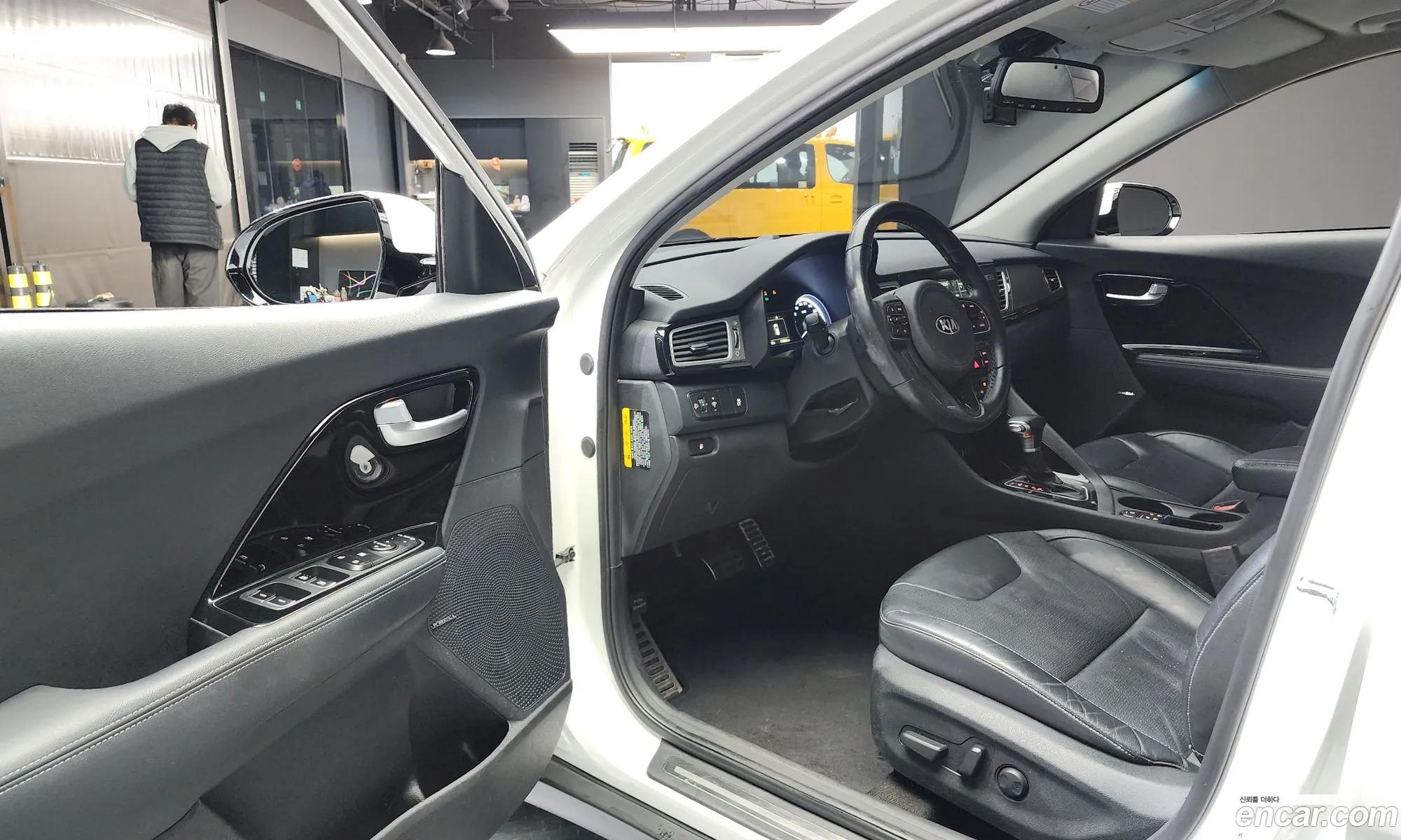 Korex Auto Trade - фотография 14127918
