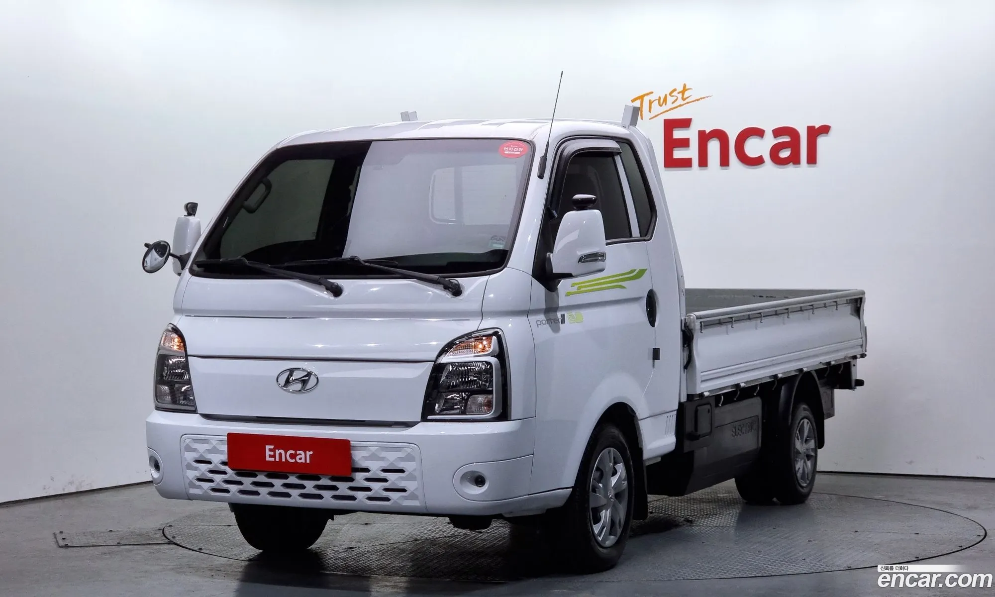 Porter Ii Cargo Cargo Truck 1 Ton Super Cap Ev Ev - фотография 11248381