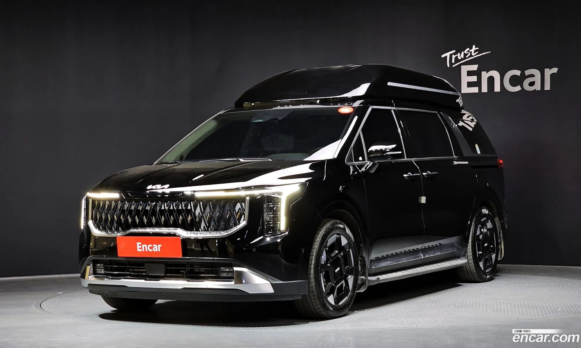 The New Carnival 4Th Generation Hev 9 -Seater High Rimmujin Special Company - фотография 36760
