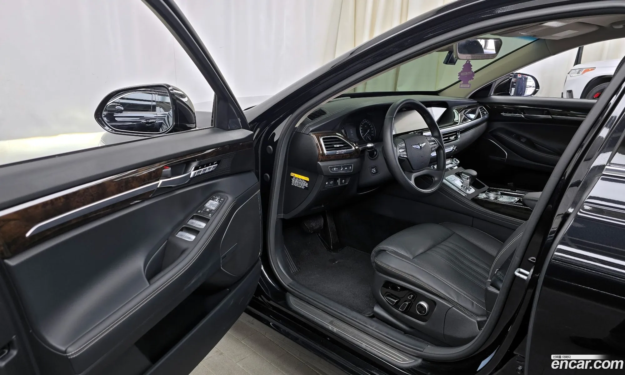 Korex Auto Trade - фотография 12887039