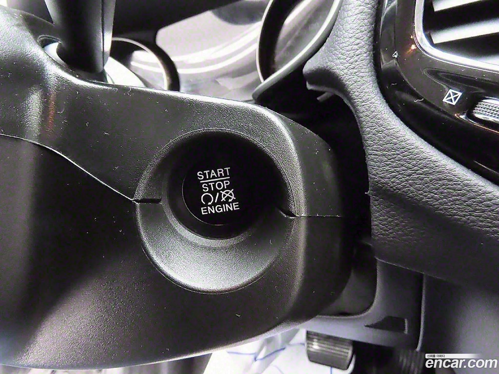 Compass 2Nd Generation 24 Limited Awd - фотография 3486953