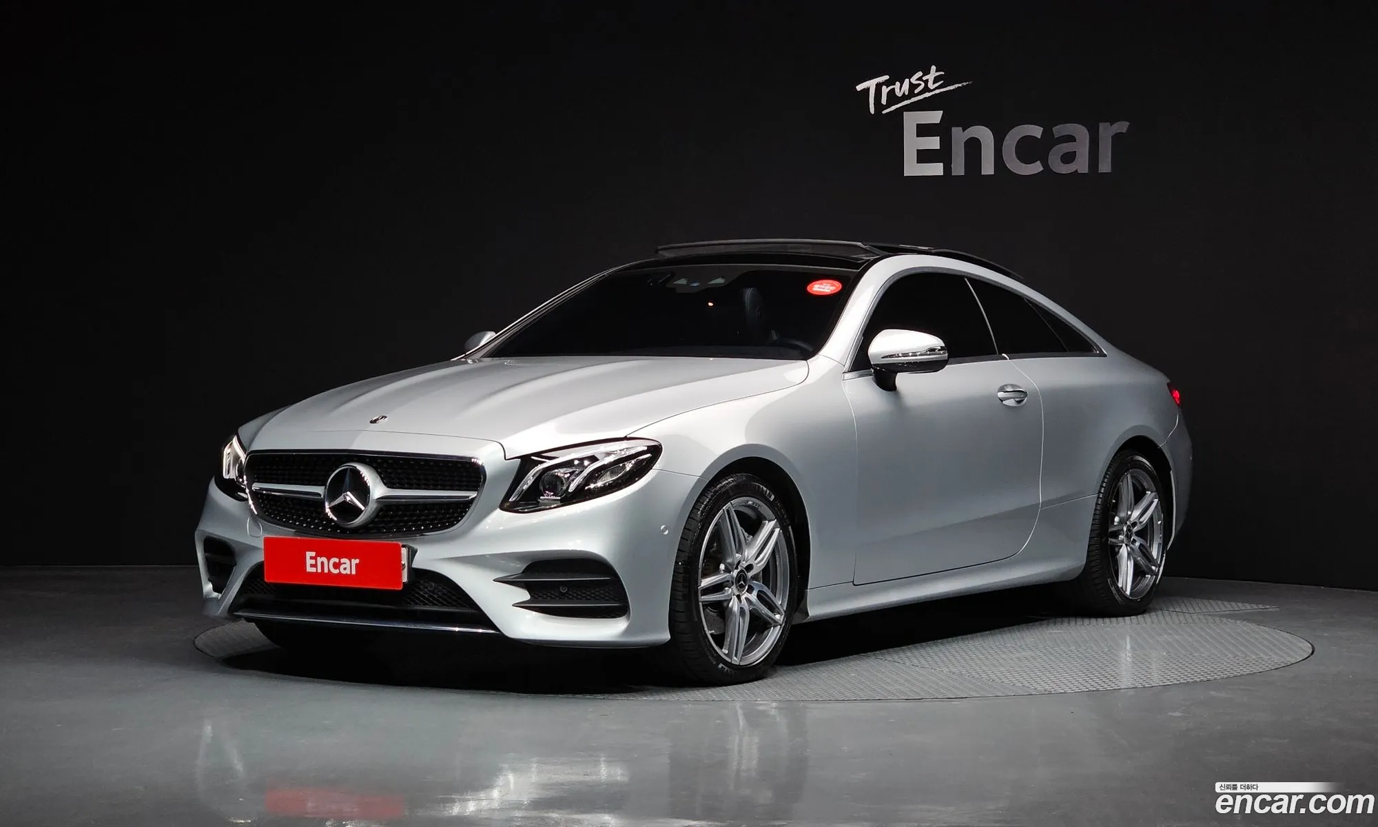 E-Class W213 E220D Coupe - фотография 11345447