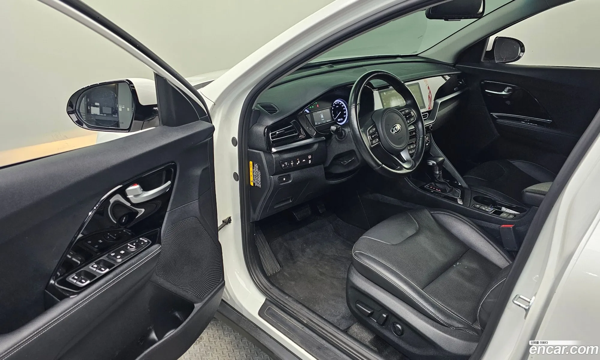 Korex Auto Trade - фотография 16350059