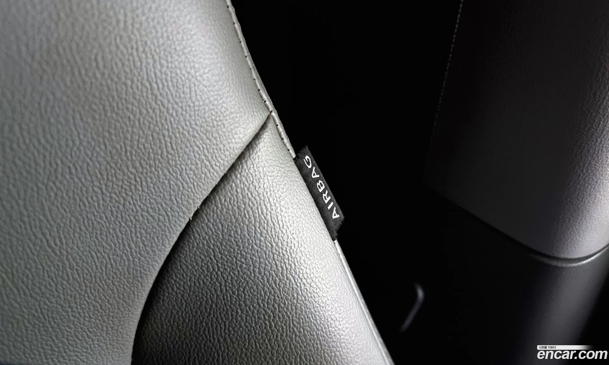Grand Starex 5 -Seater Van Smart - фотография 12387501