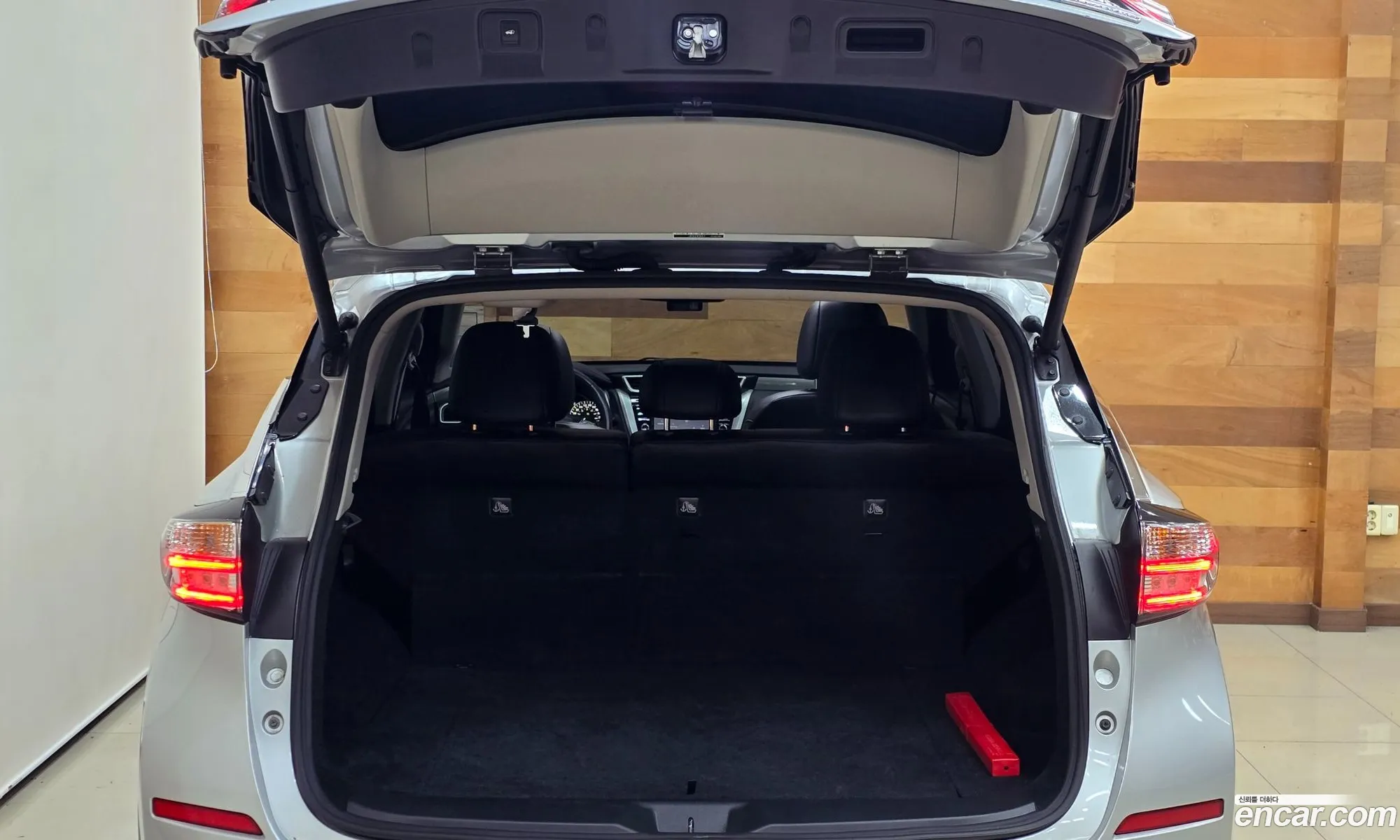 Murano Z52 25 Hybrid Platinum - фотография 3511950