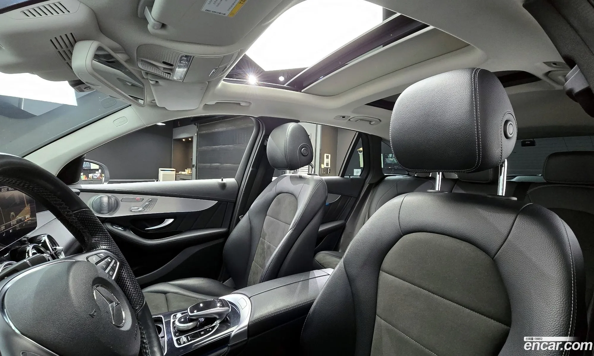 Glc-Class X253 Glc350E 4Matic Amg Line - фотография 11237233