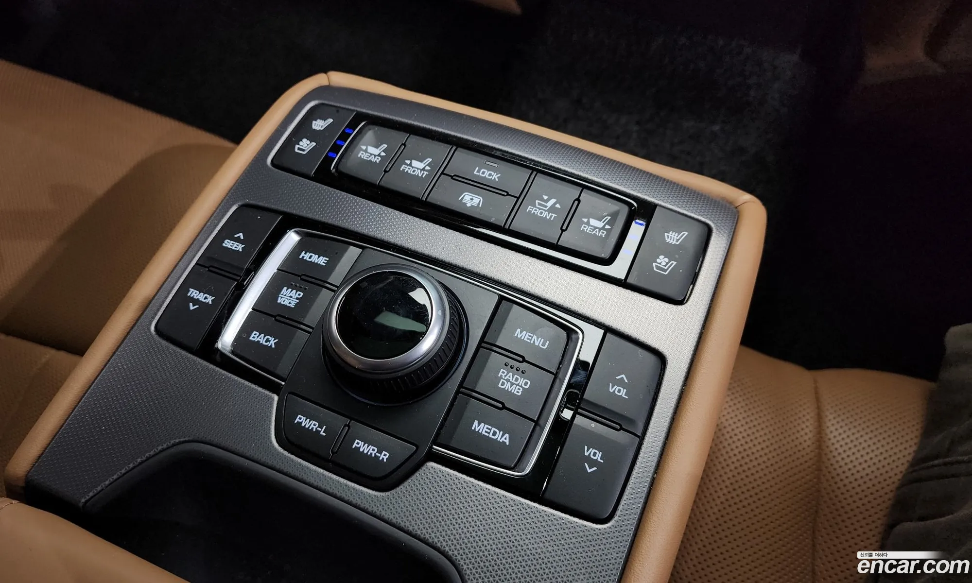 Genesis Dh G380 Finenist Edition Awd - фотография 11897878