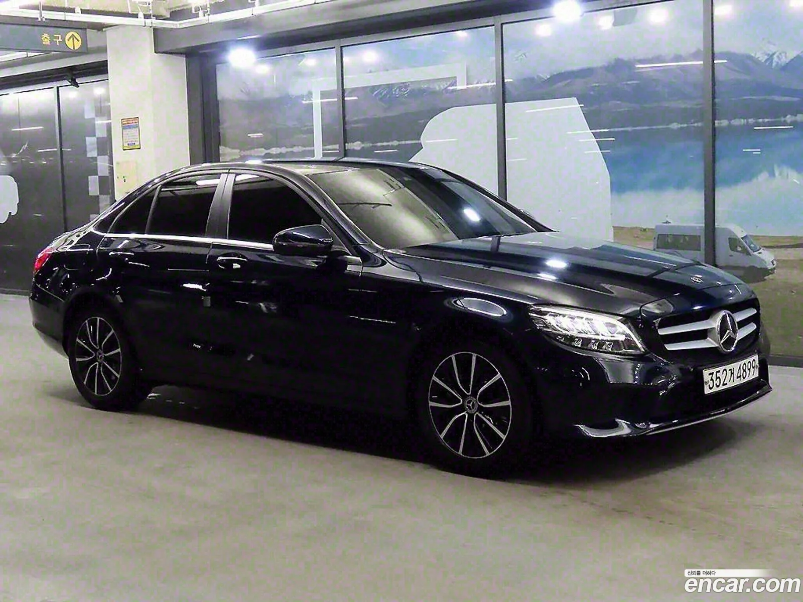 C-Class W205 C200 - фотография 12098794