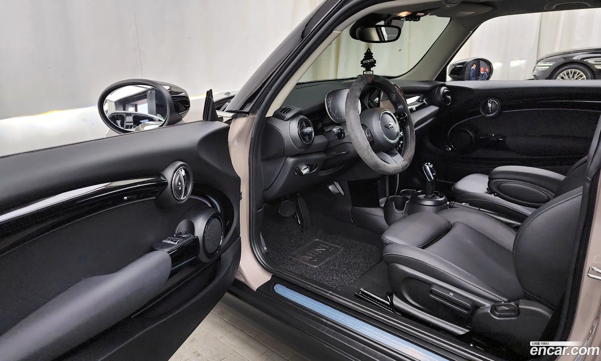 Korex Auto Trade - фотография 4557115