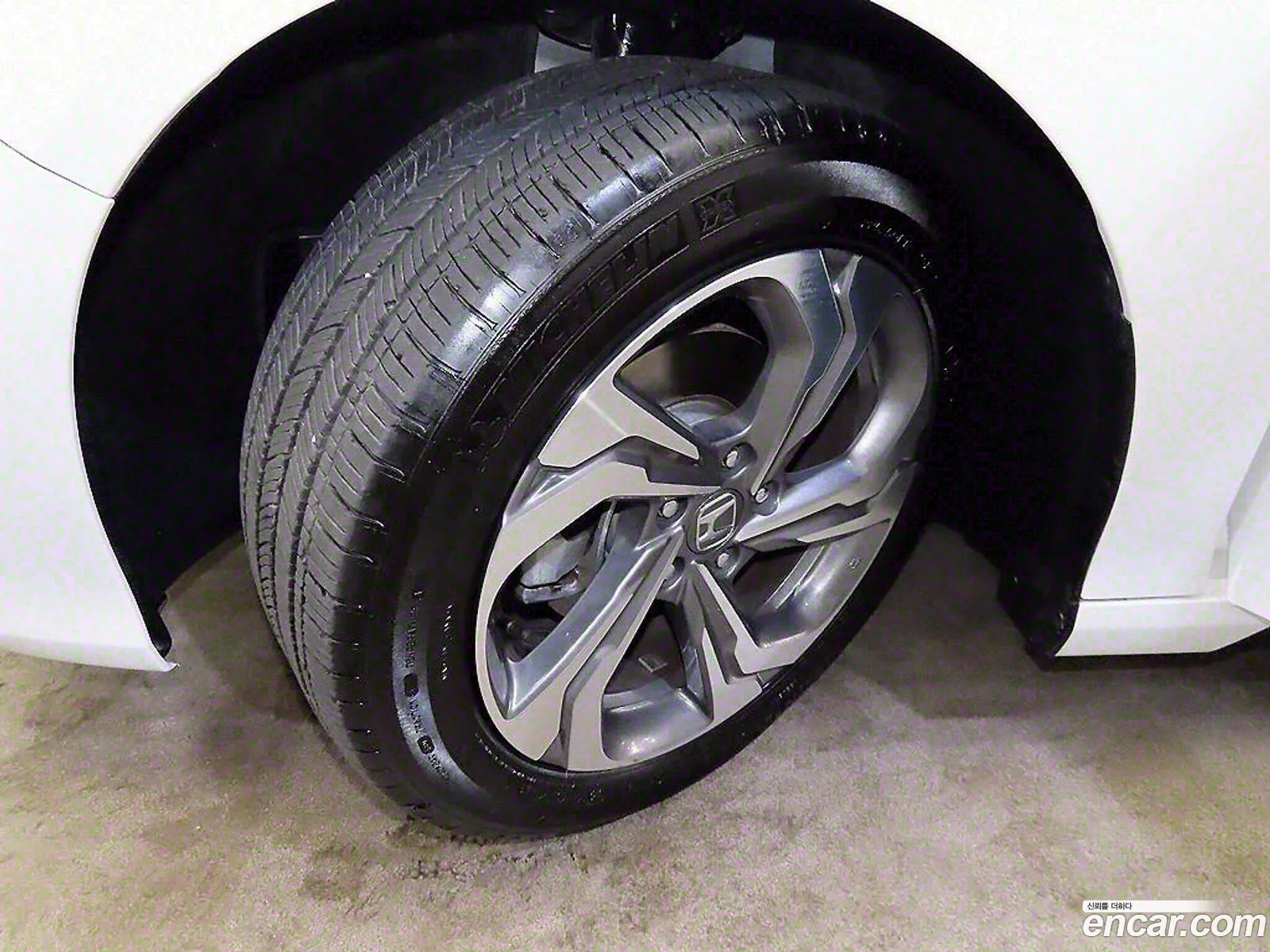 Accord 10G 15 Turbo - фотография 2026500