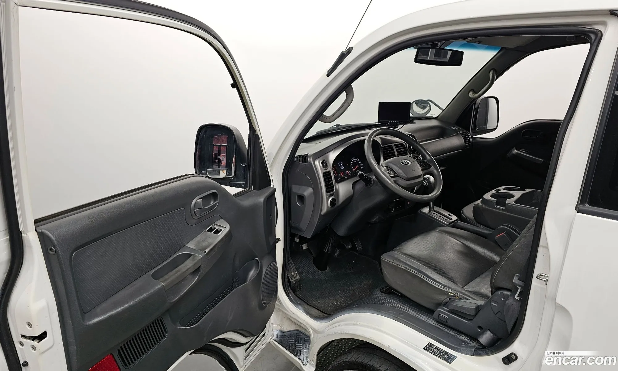 Korex Auto Trade - фотография 16338051