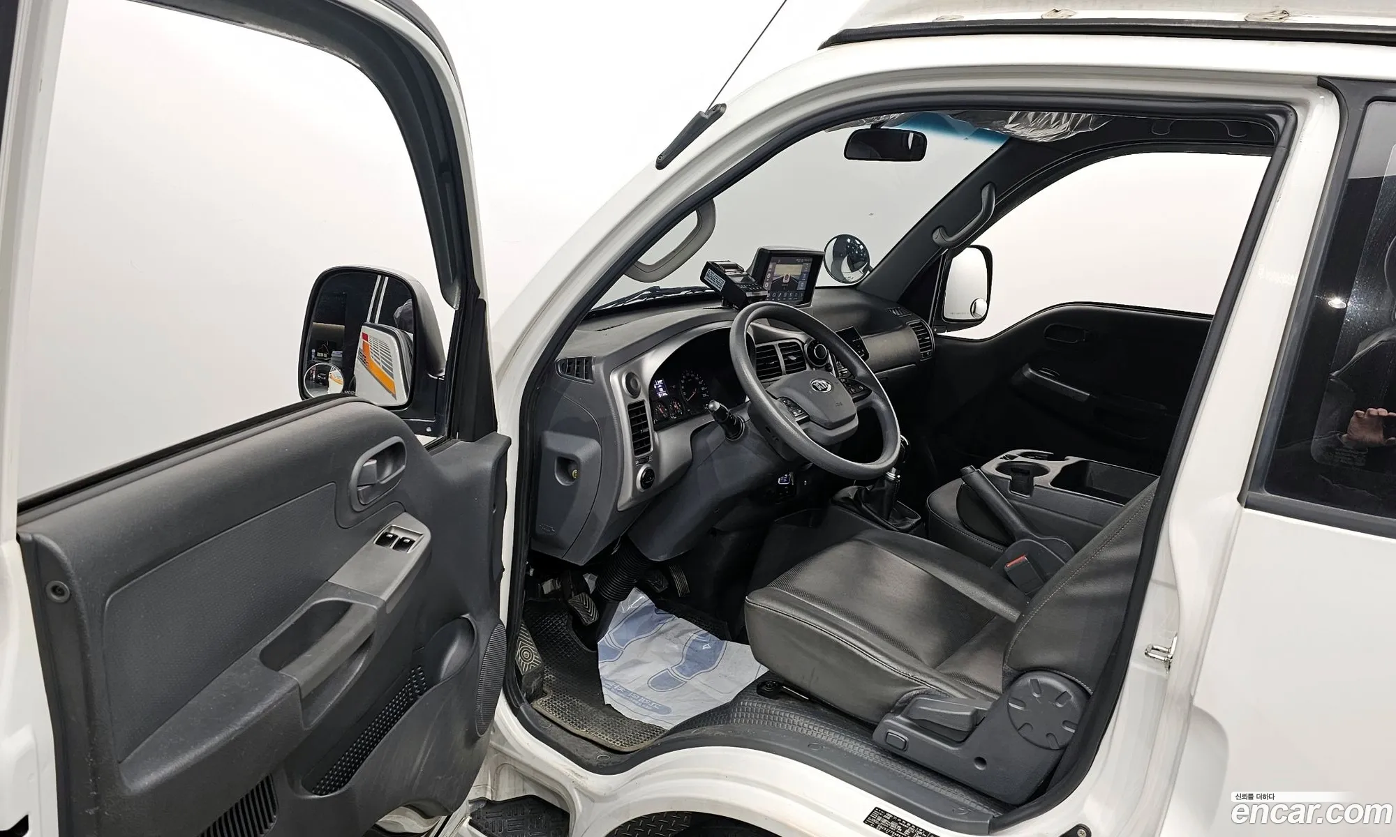 Korex Auto Trade - фотография 16385365