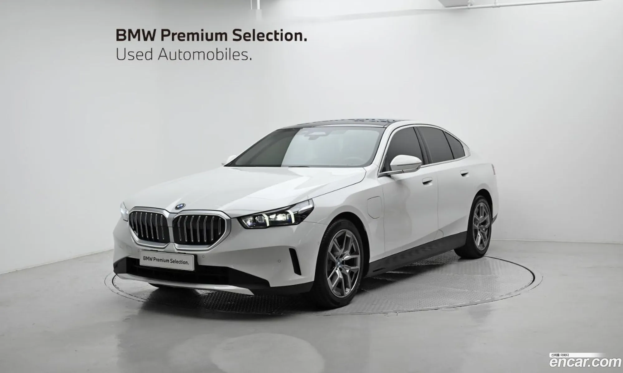 5 Series G60 530E - фотография 1039346