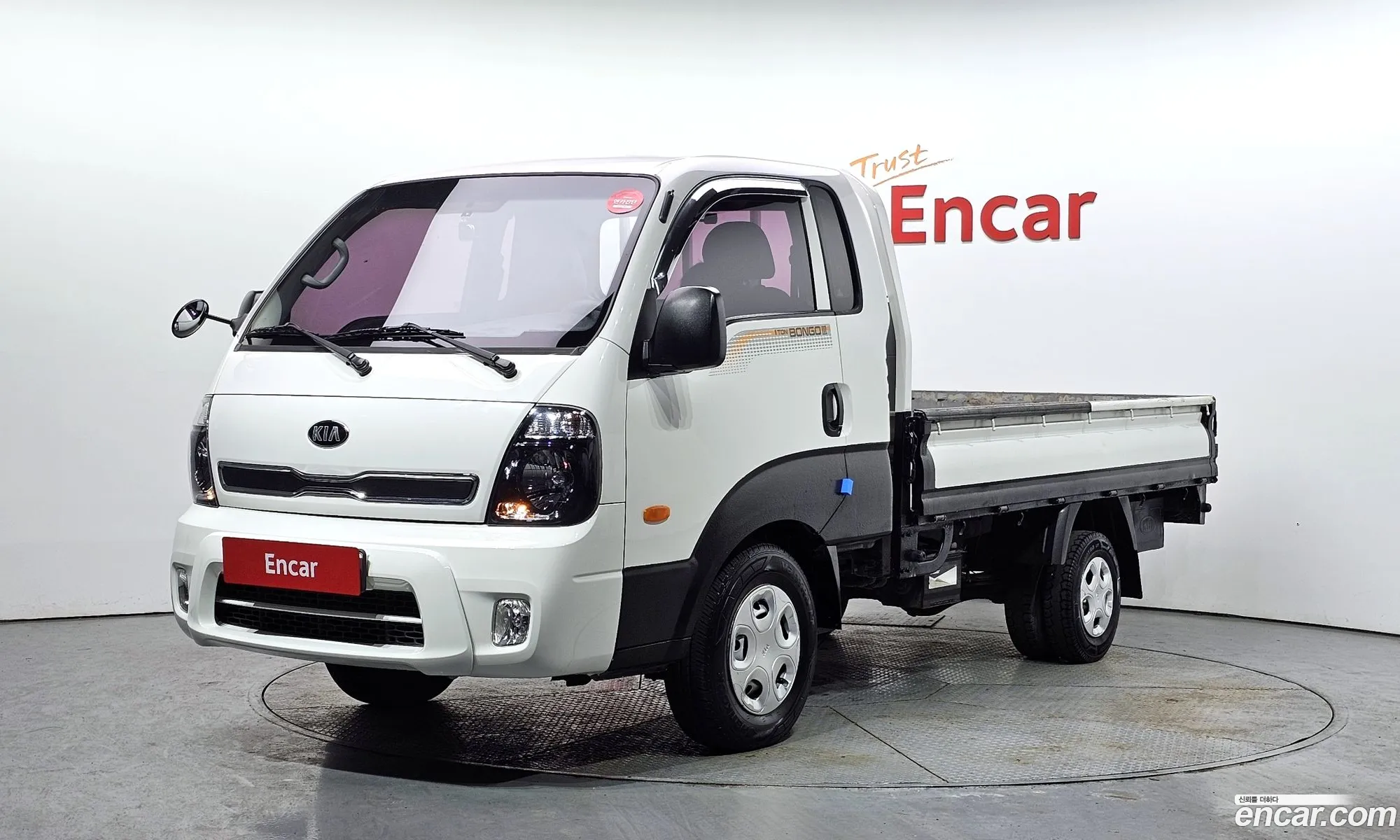 Bongo Iii Cargo Cargo Truck 1 Ton King Cap Crdi - фотография 14383785