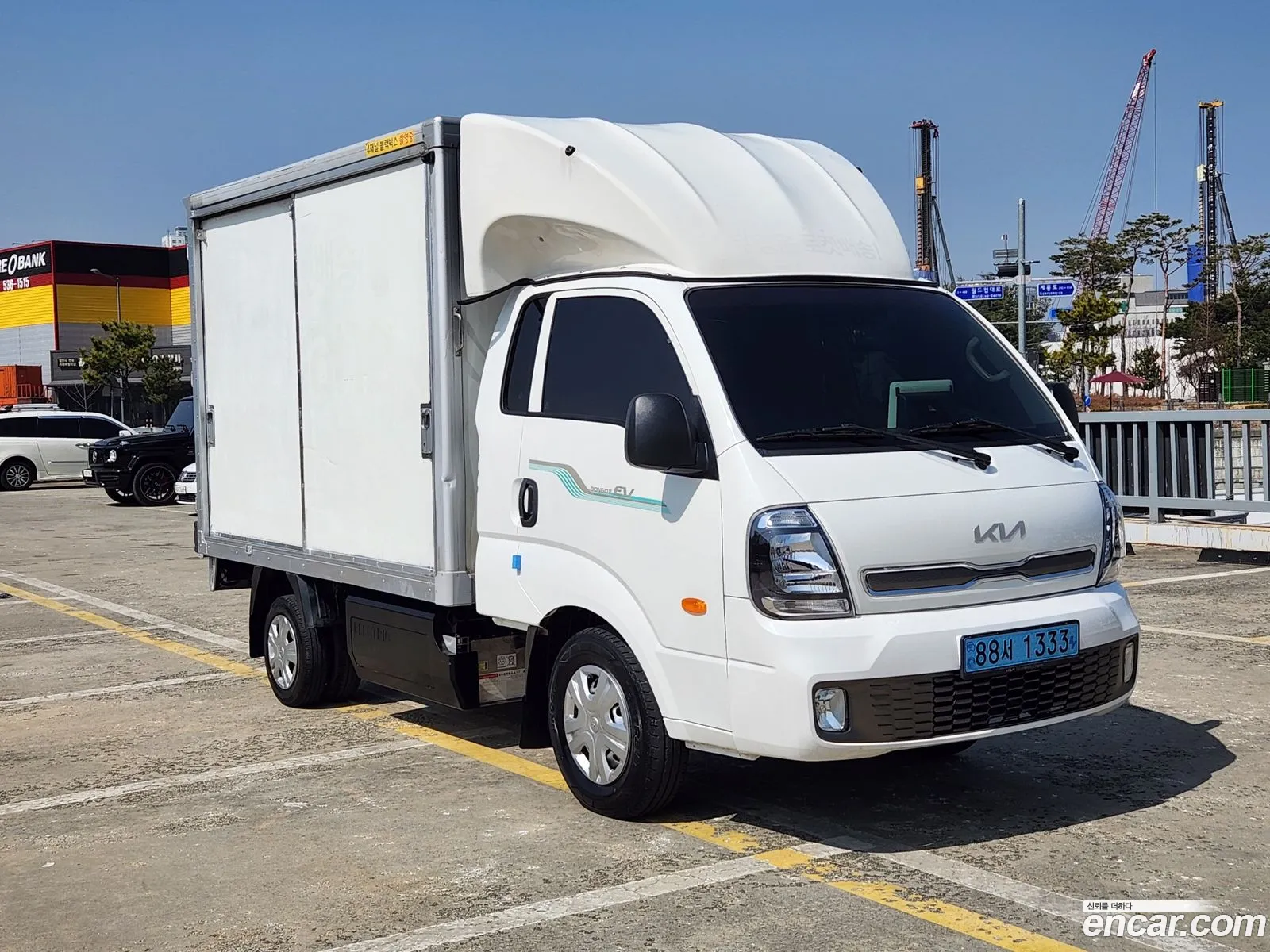 The New Bongo Iii Embedy Tower 1 Ton King Cap Ev - фотография 16350285