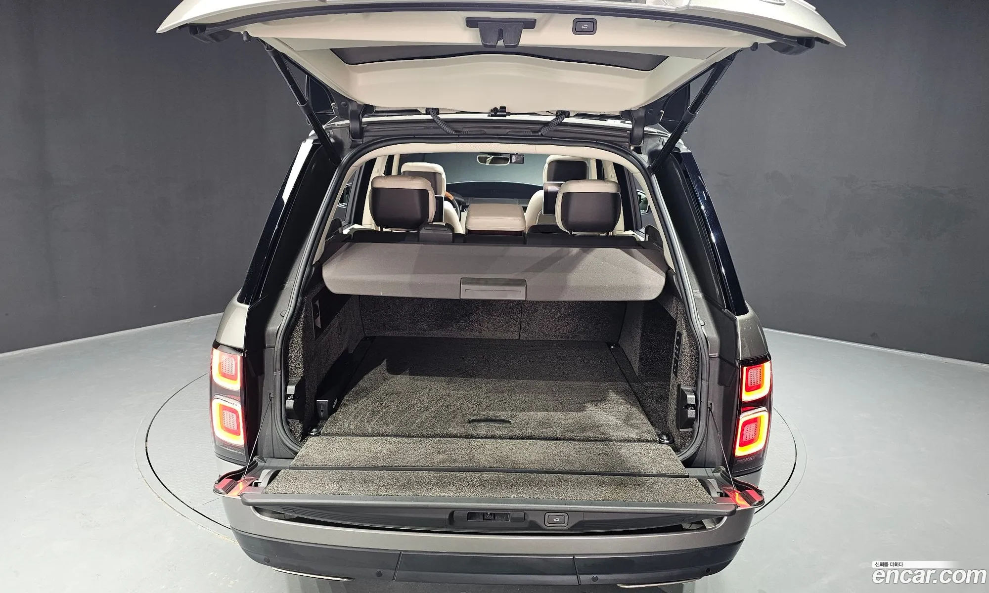 Range Rover 4Th Generation 50 Sc Ab Lwb - фотография 3740029