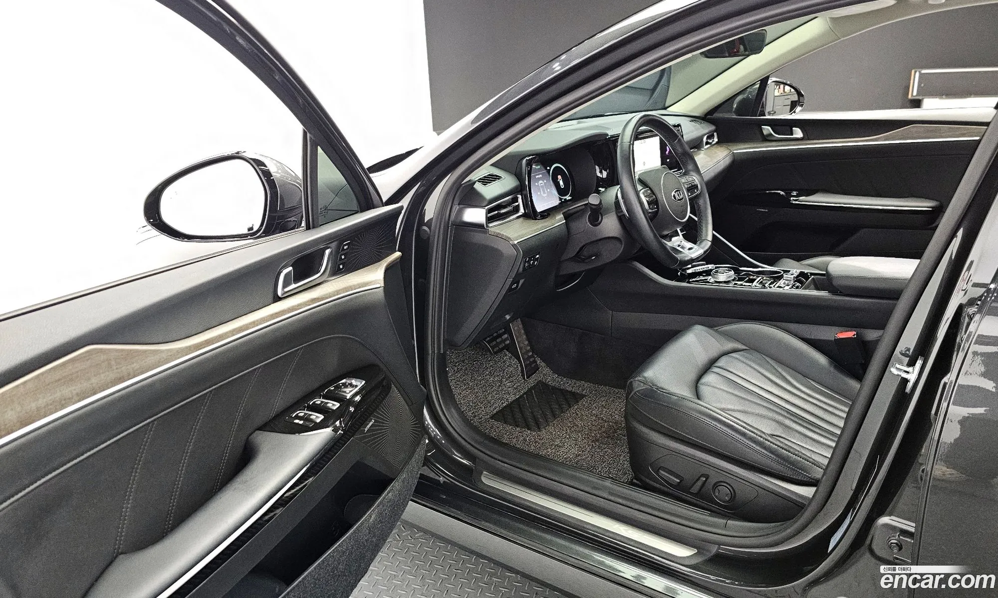 Korex Auto Trade - фотография 12481290
