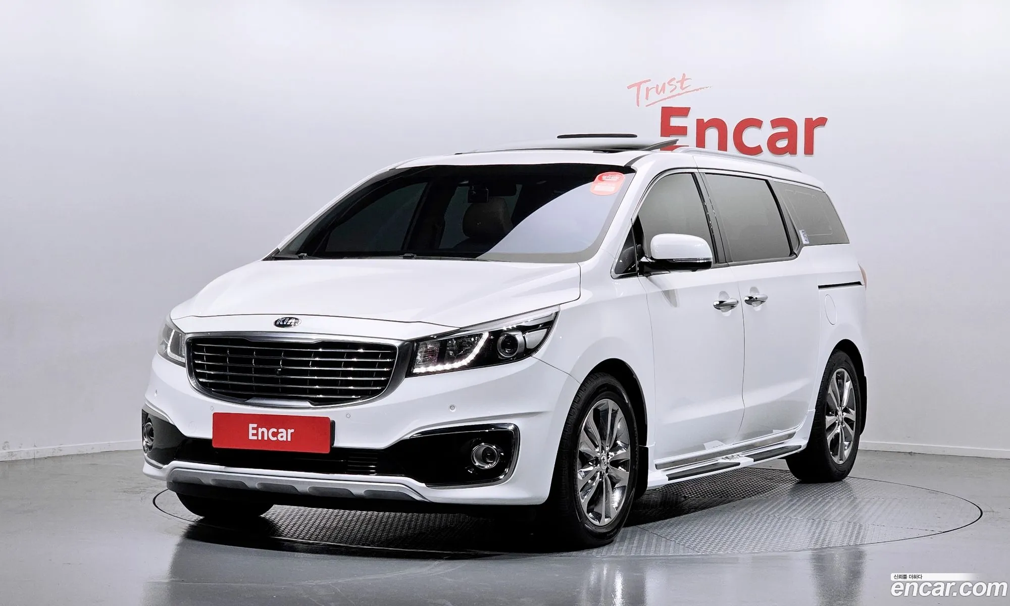 All New Carnival 9 -Seater Prestige - фотография 12641612