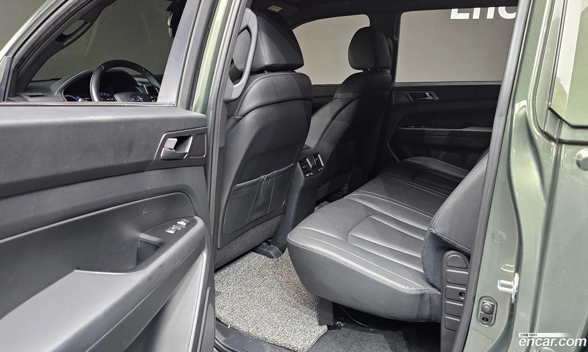 The New Rexton Sports Khan 22 4Wd Prestige - фотография 18647178