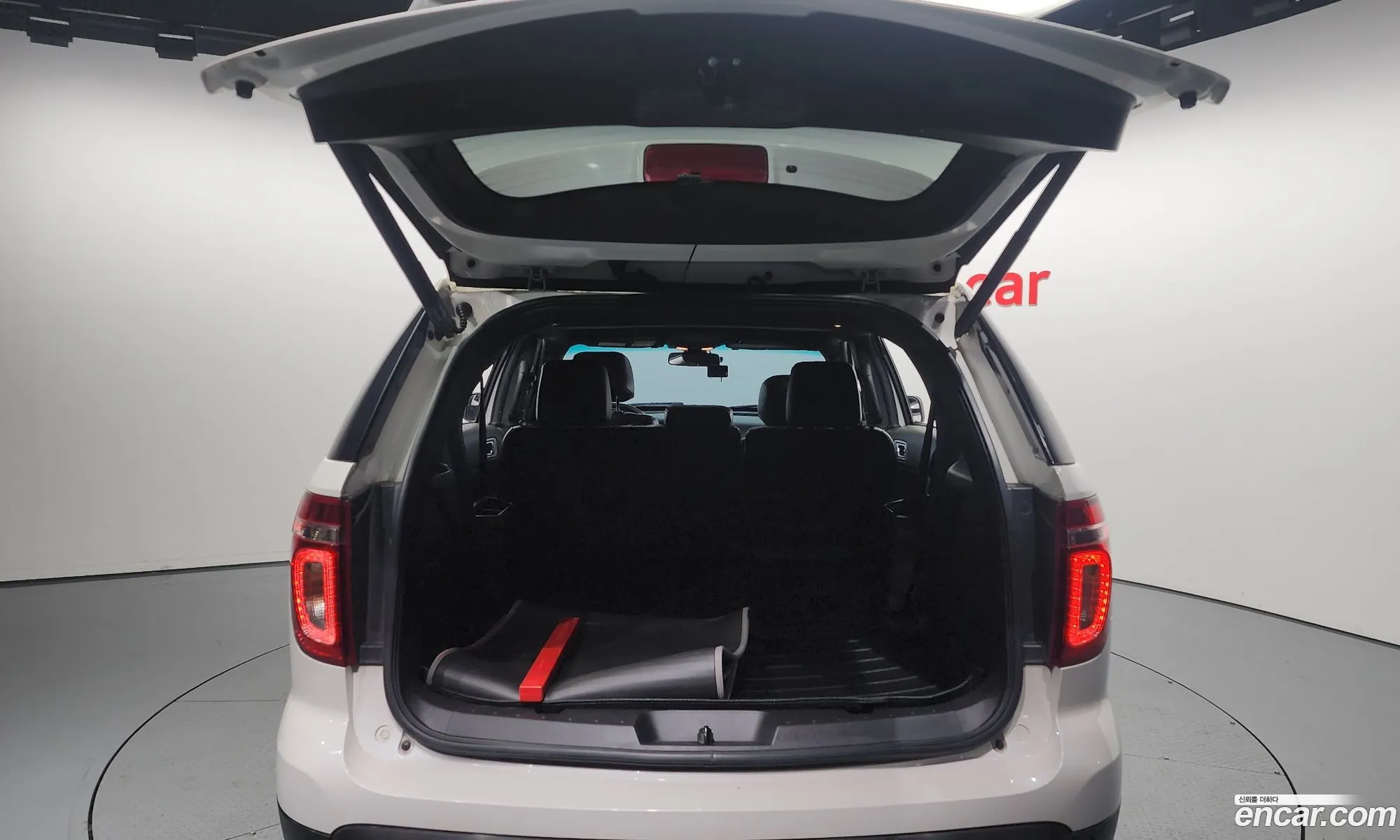 Explorer 35 Limited 4Wd 5Th Generation - фотография 3509973