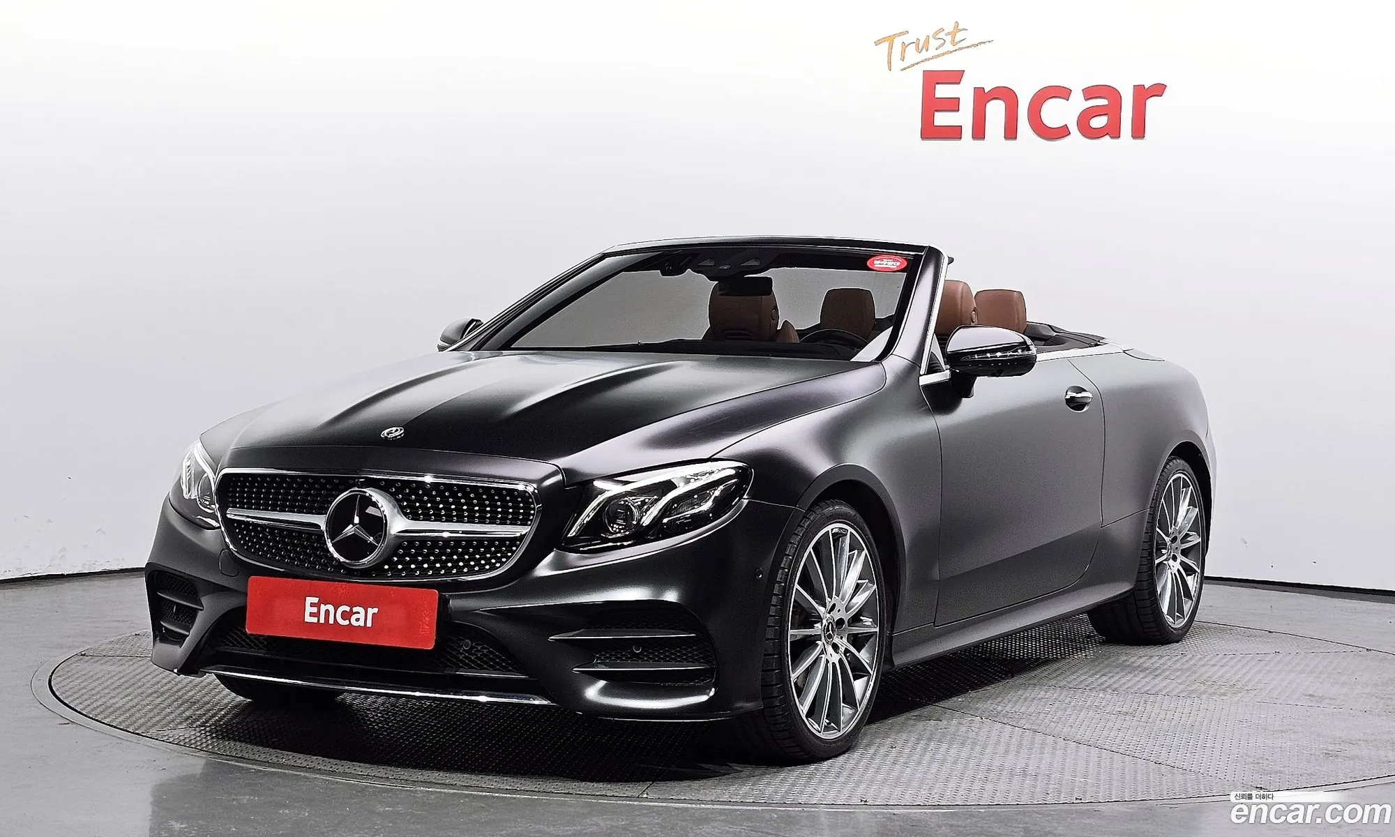 E-Class W213 E400 Cabriolet - фотография 12049629