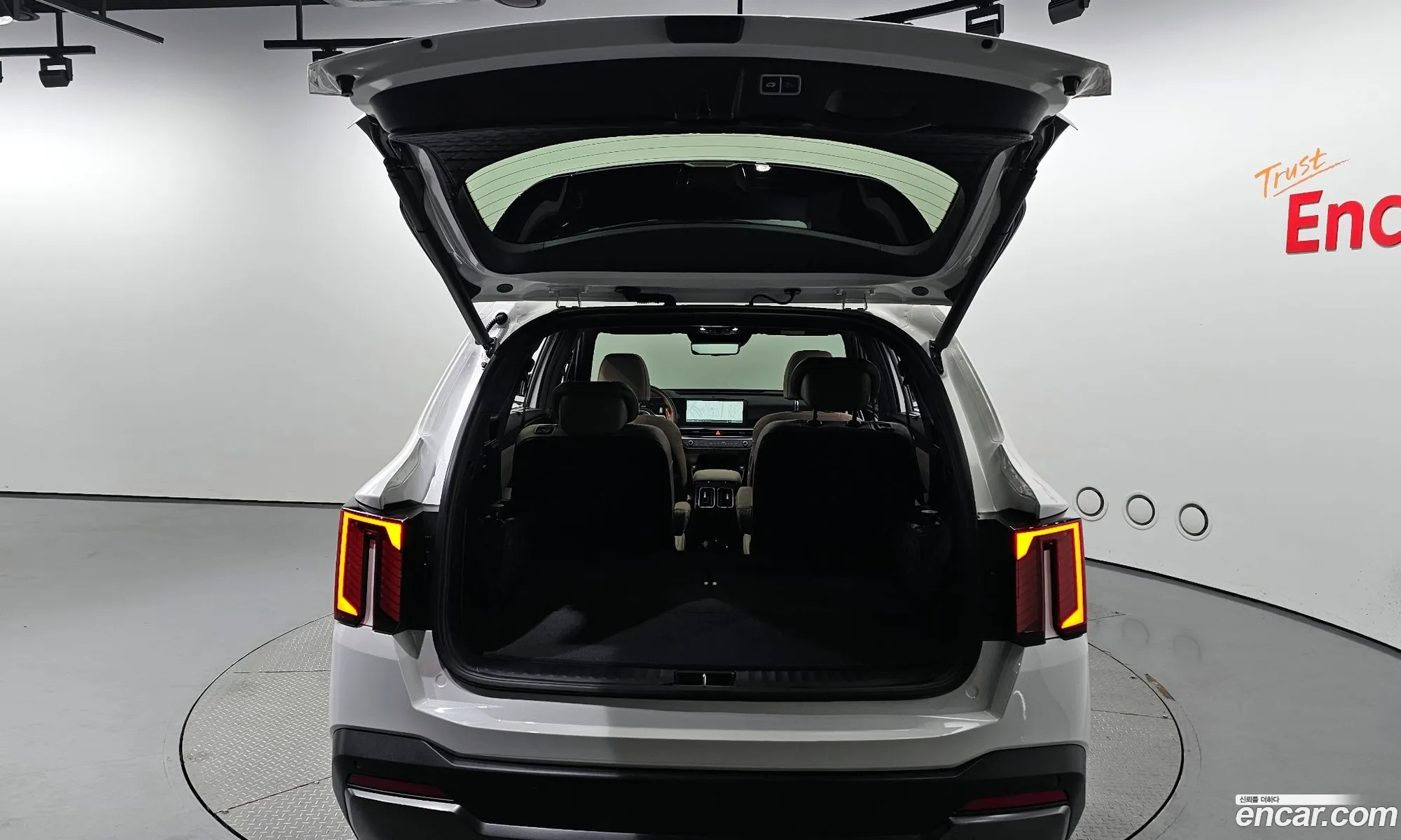 The New Sorento 4Th Generation Hev 16 4Wd Signature - фотография 14076436