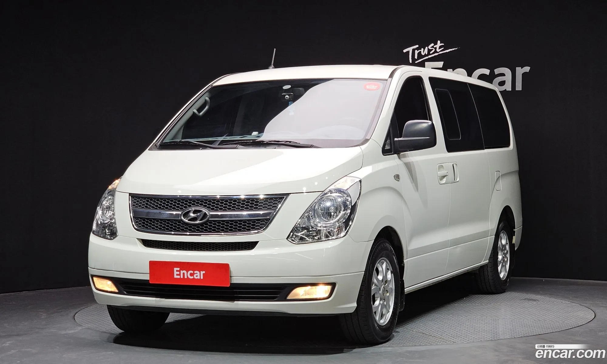 Grand Starex 5 -Seater Van Cvx Luxury - фотография 14117184