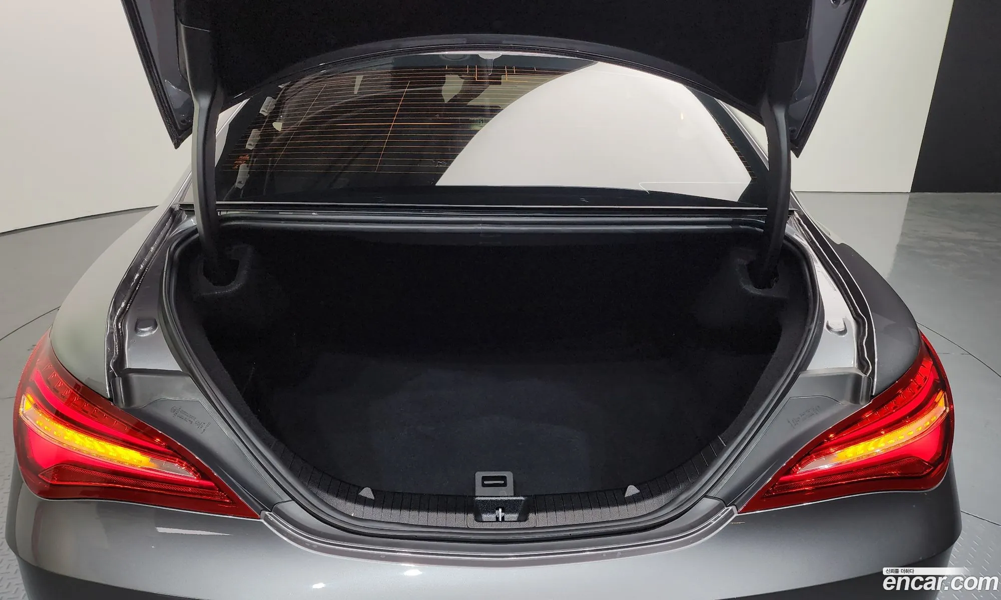 Cla-Class C117 Cla220 Amg Line - фотография 12008786