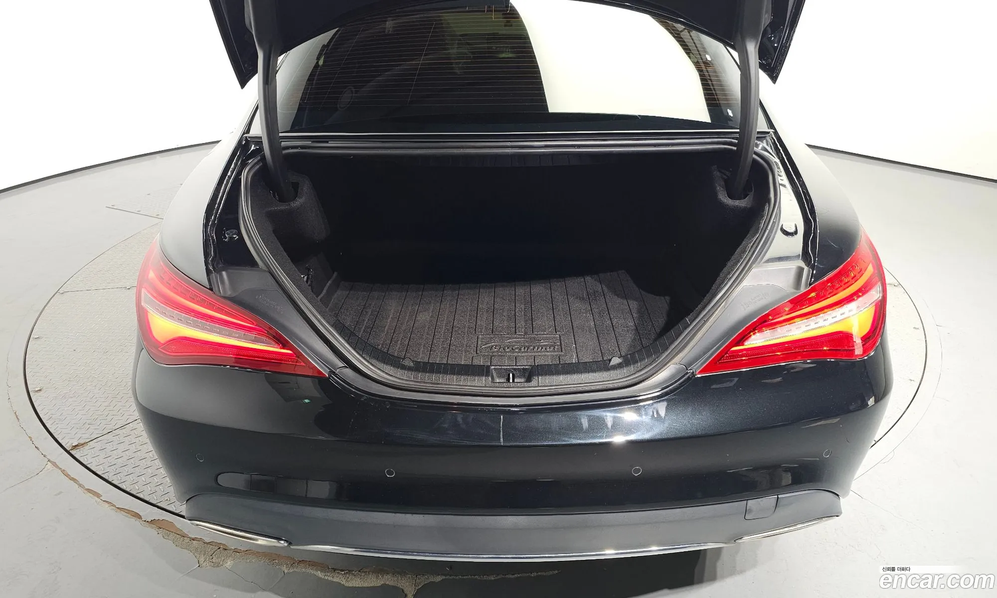 Cla-Class C117 Cla250 4Matic - фотография 11773299