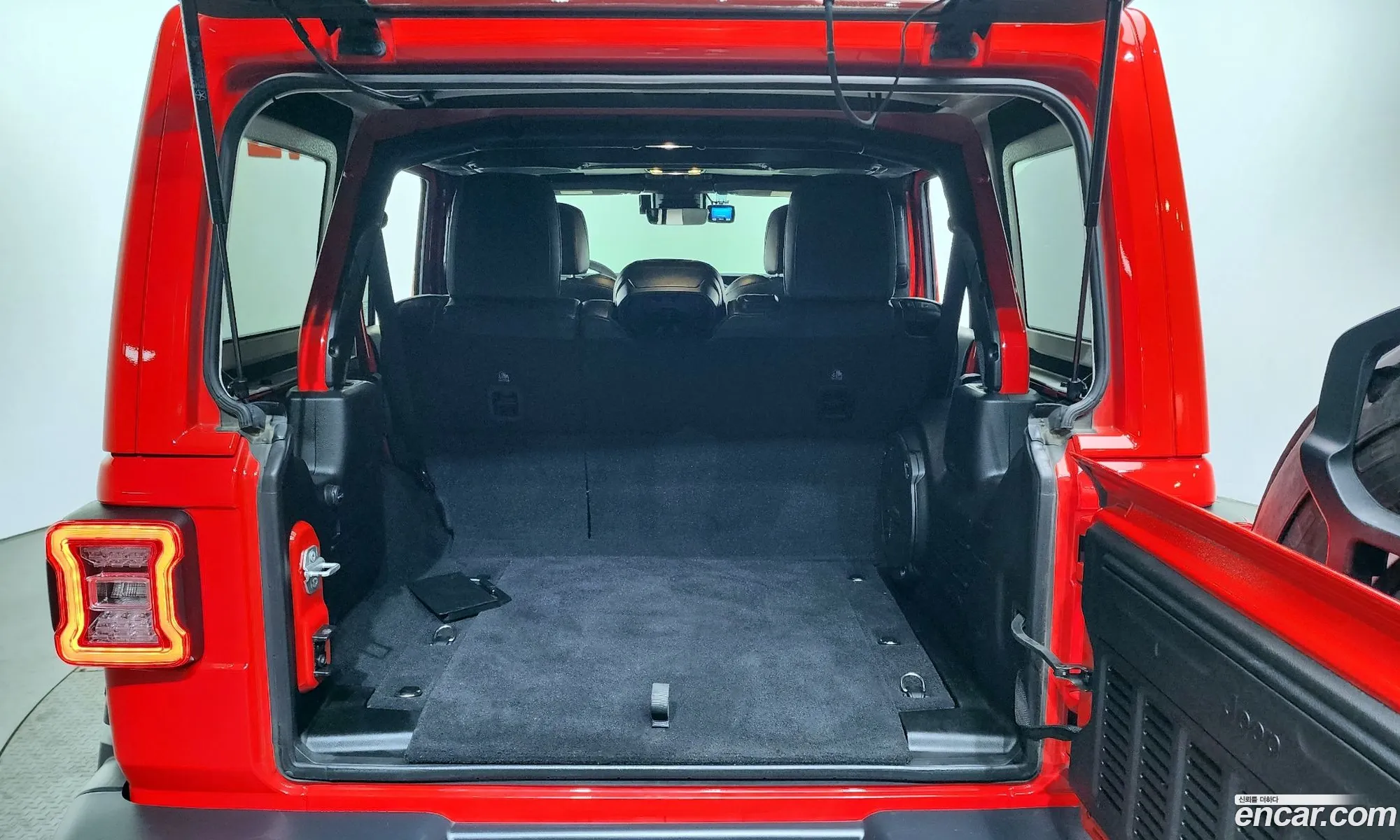 Wrangler Jl 20 Overland 4 Doors - фотография 14406183