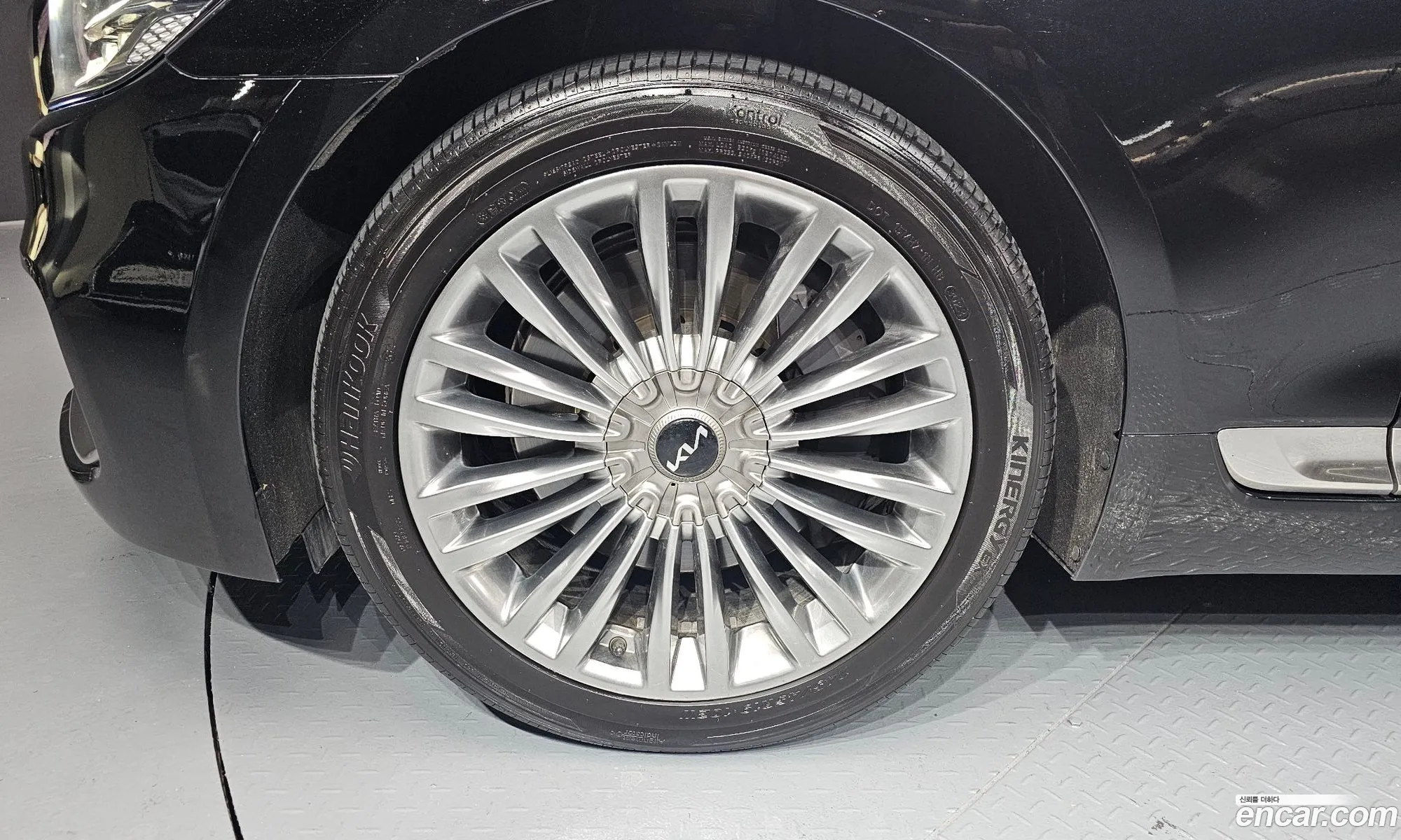 The K9 38 Gdi Awd Platinum Ii - фотография 11949063