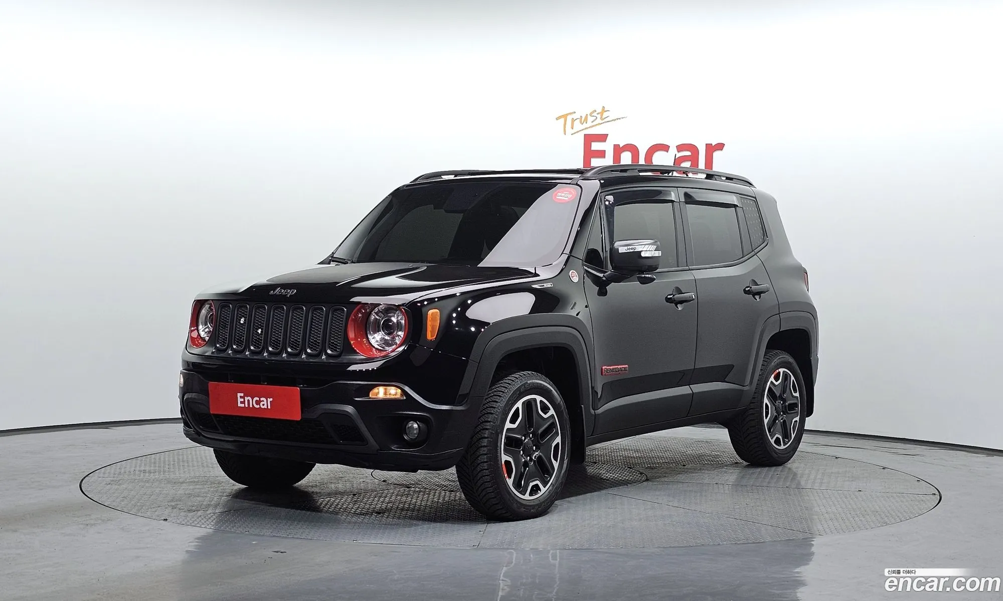 Renegade 20 Diesel Trail Hawk Awd - фотография 3903279