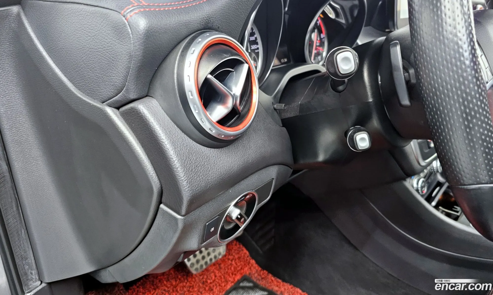 Gla-Class X156 Gla45 Amg 4Matic - фотография 12228888