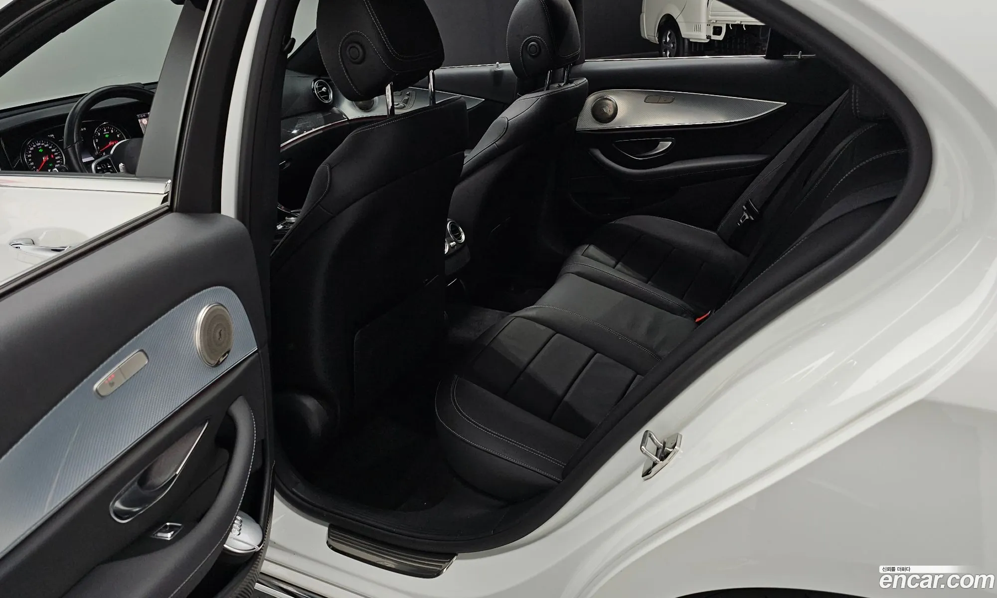 Korex Auto Trade - фотография 12030327