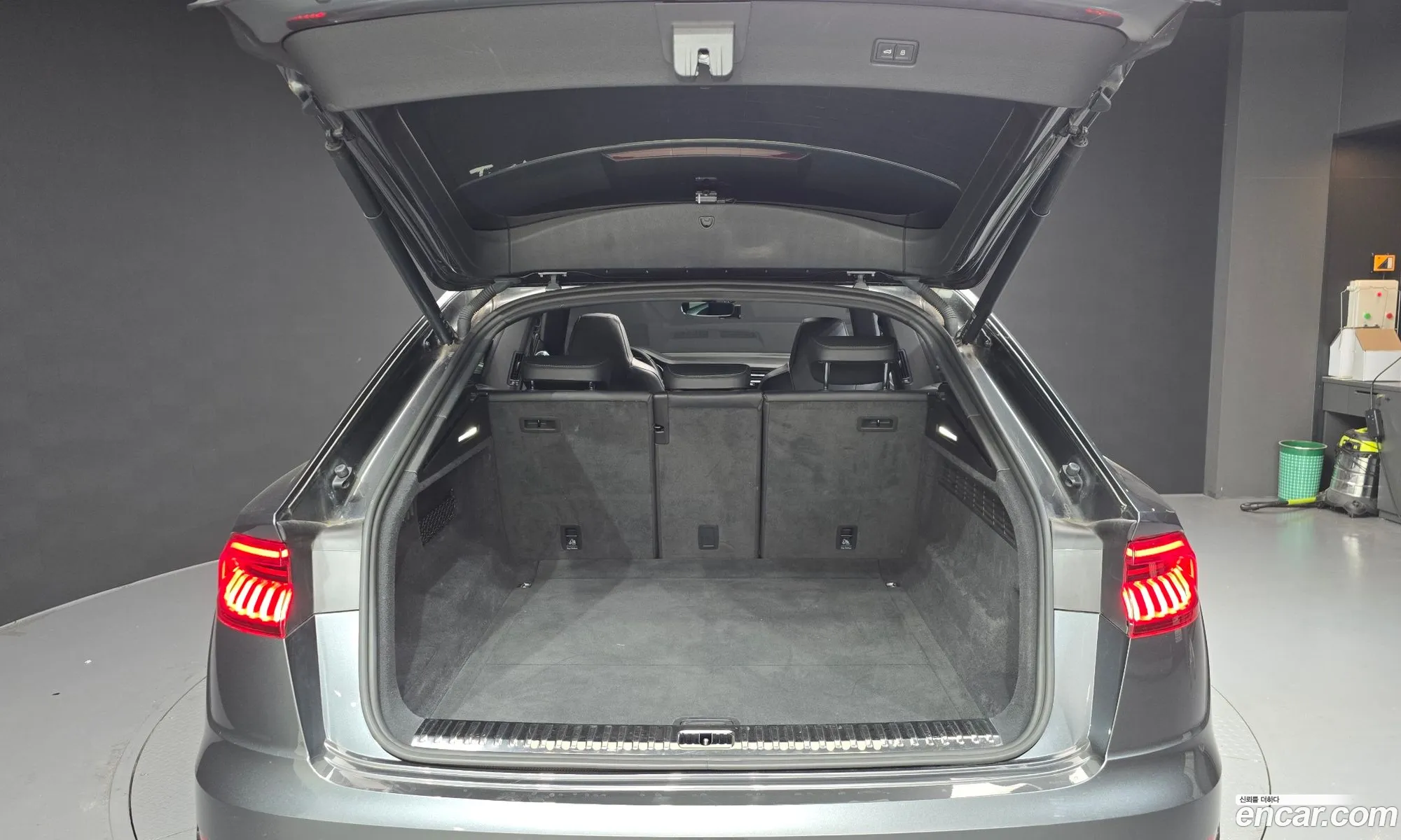 Q8 4M 55 Tfsi Quattro Premium - фотография 4702252