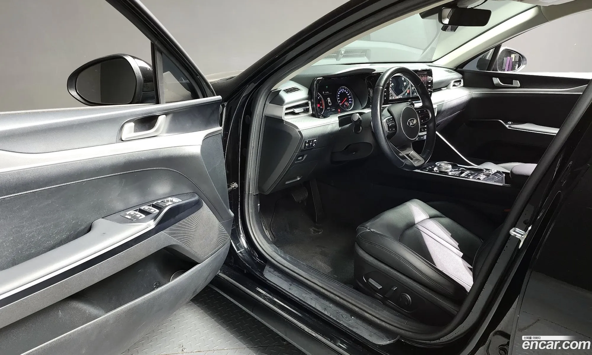 Korex Auto Trade - фотография 12627750