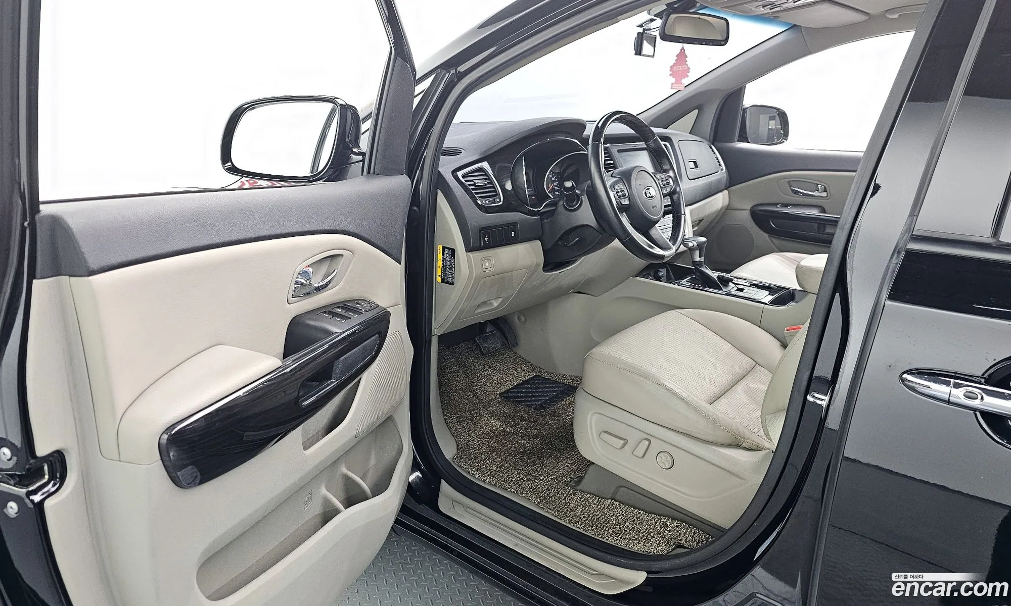 Korex Auto Trade - фотография 14000052