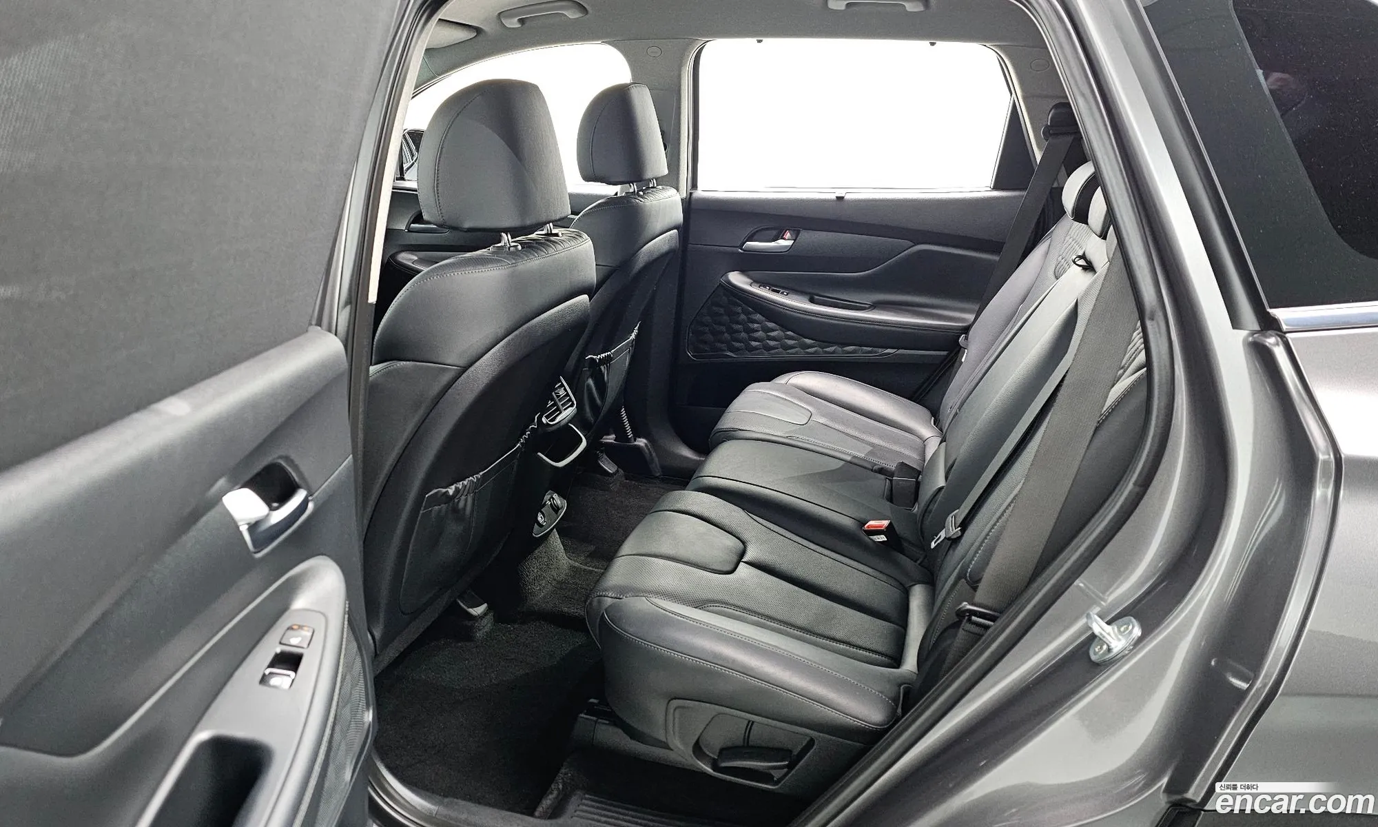 Santa Fe Tm Gasoline 20T 2Wd Prestige - фотография 12018984