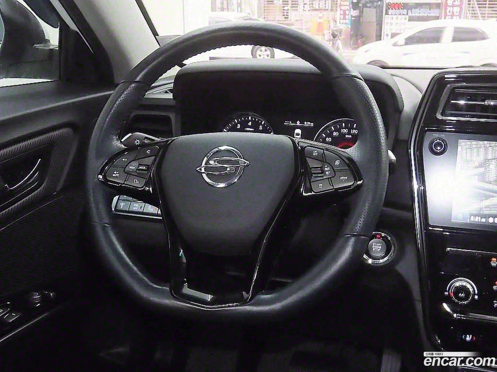 Berry New Tivoli Gasoline 15 2Wd V3 - фотография 17489098